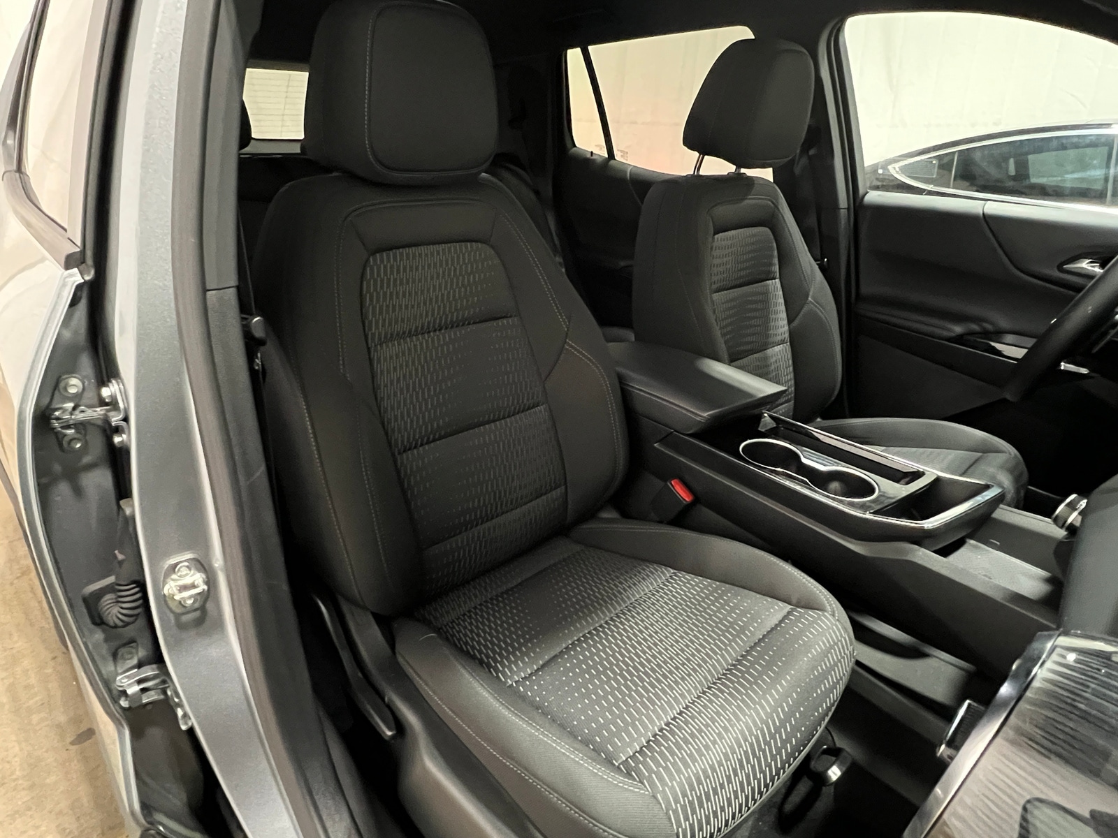 Thumbnail: 2025 Chevrolet Equinox - 2