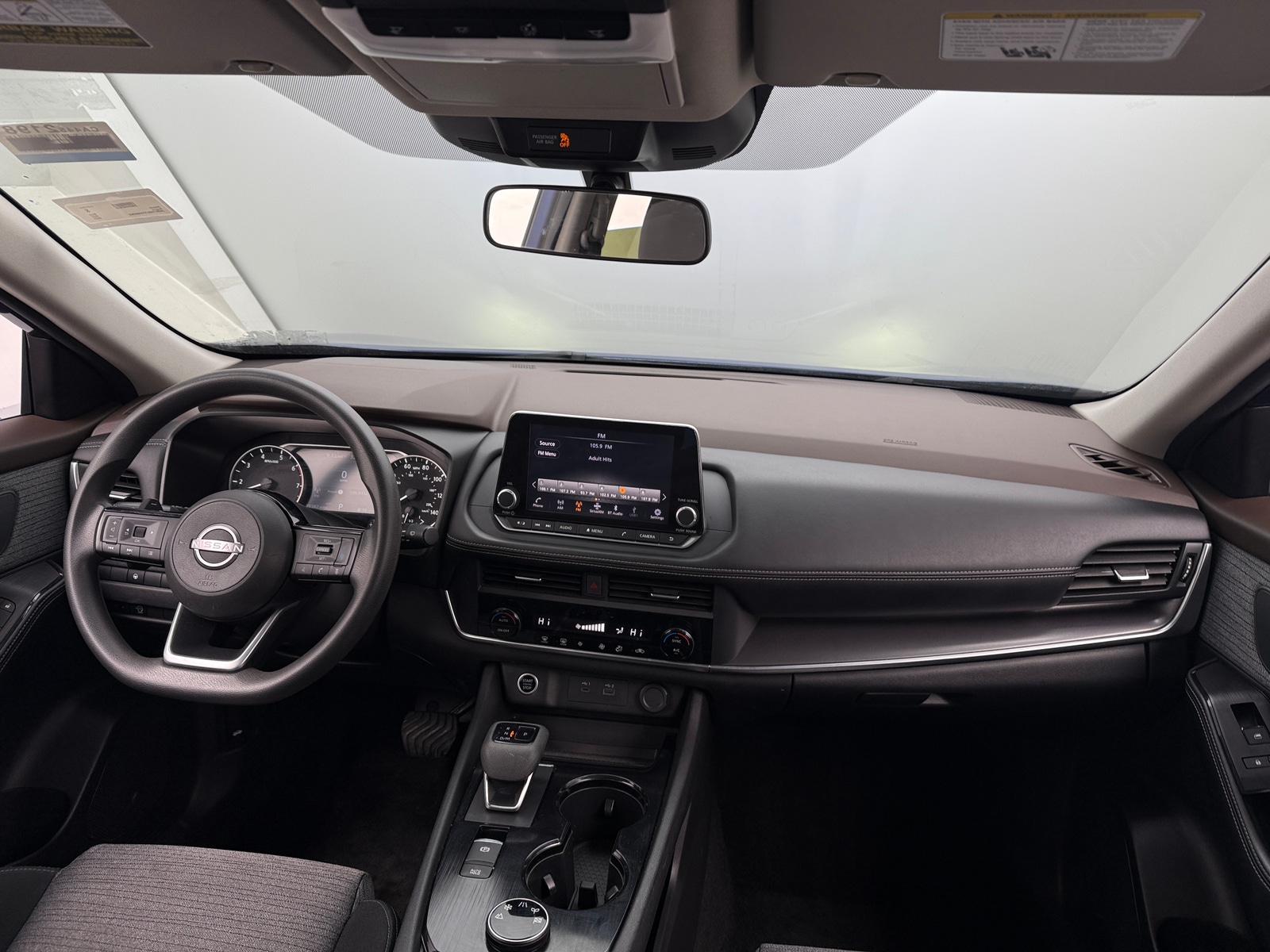 Thumbnail: 2023 Nissan Rogue - 3