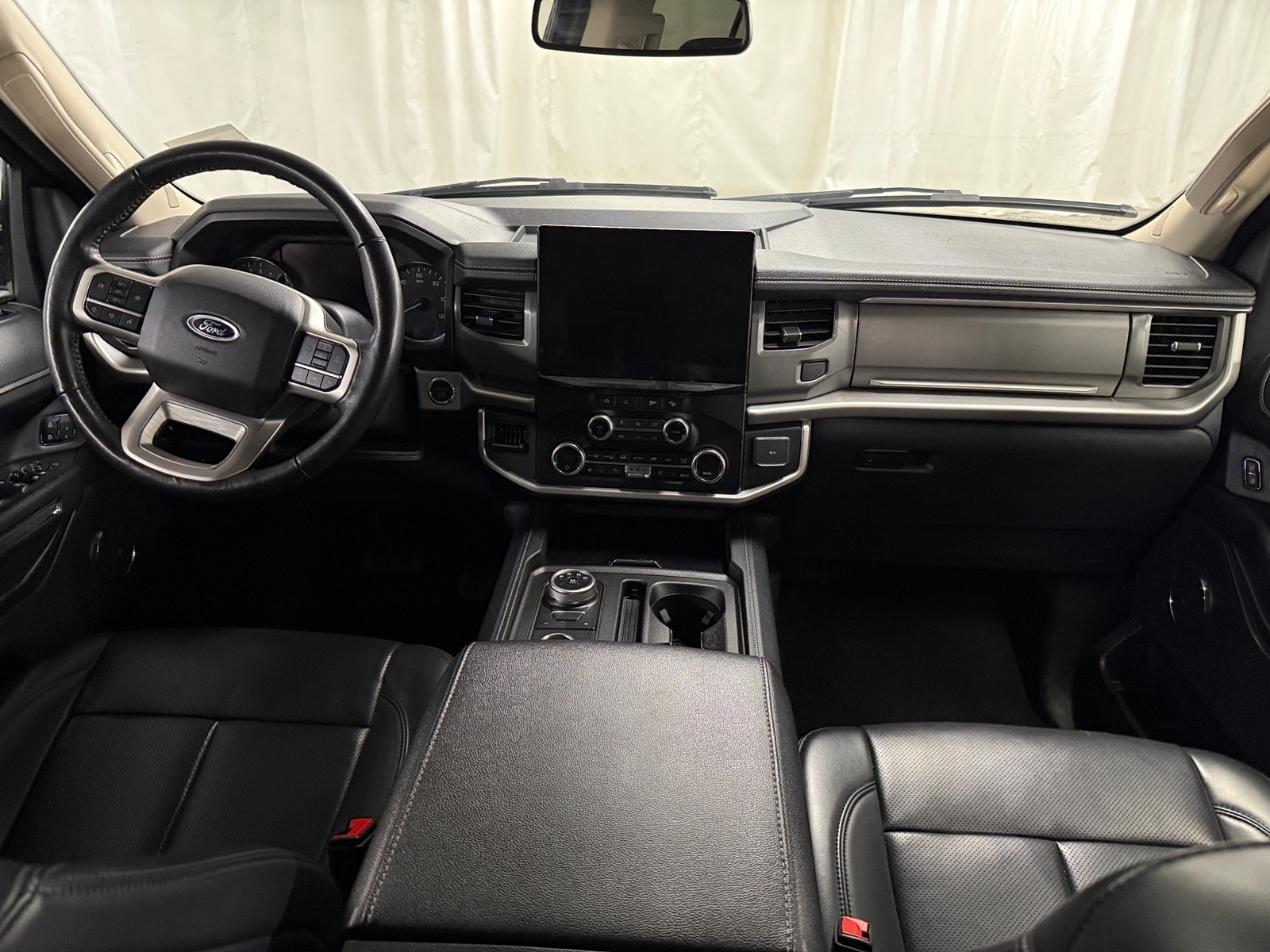 Thumbnail: 2024 Ford Expedition MAX - 3