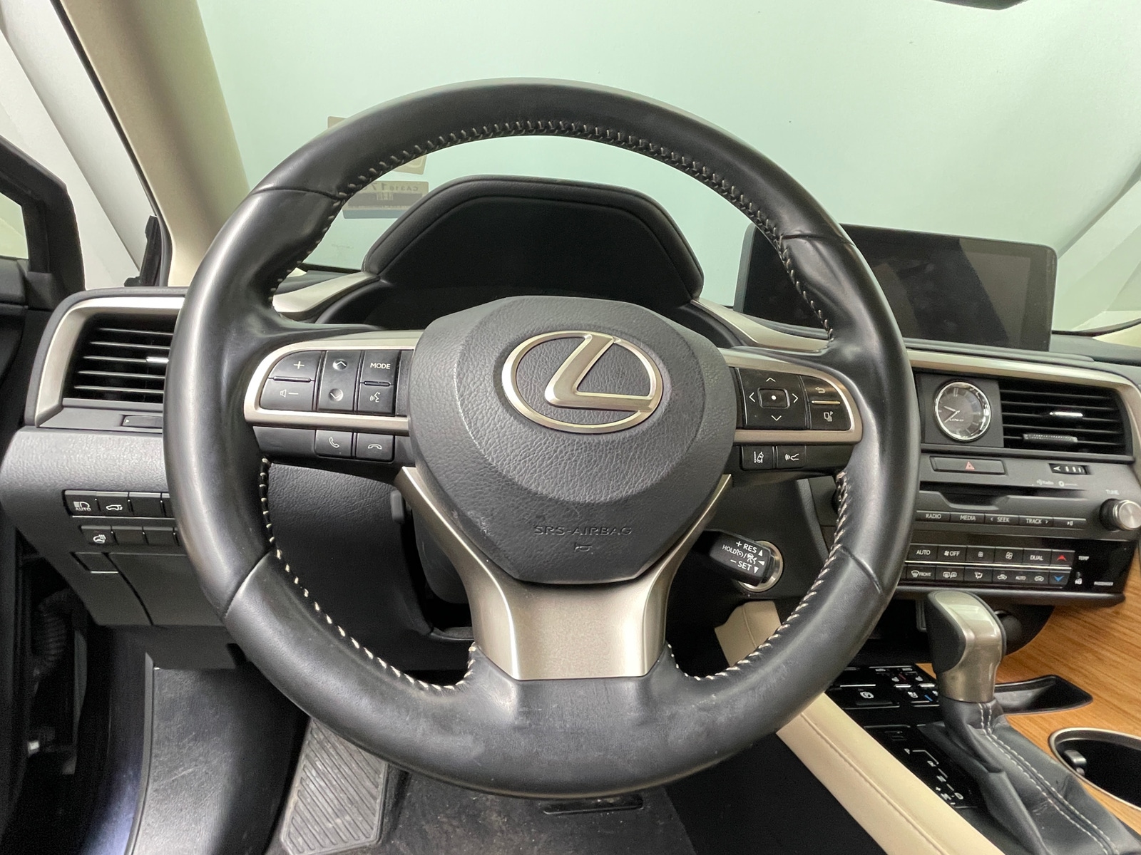 Thumbnail: 2021 Lexus RX - 4