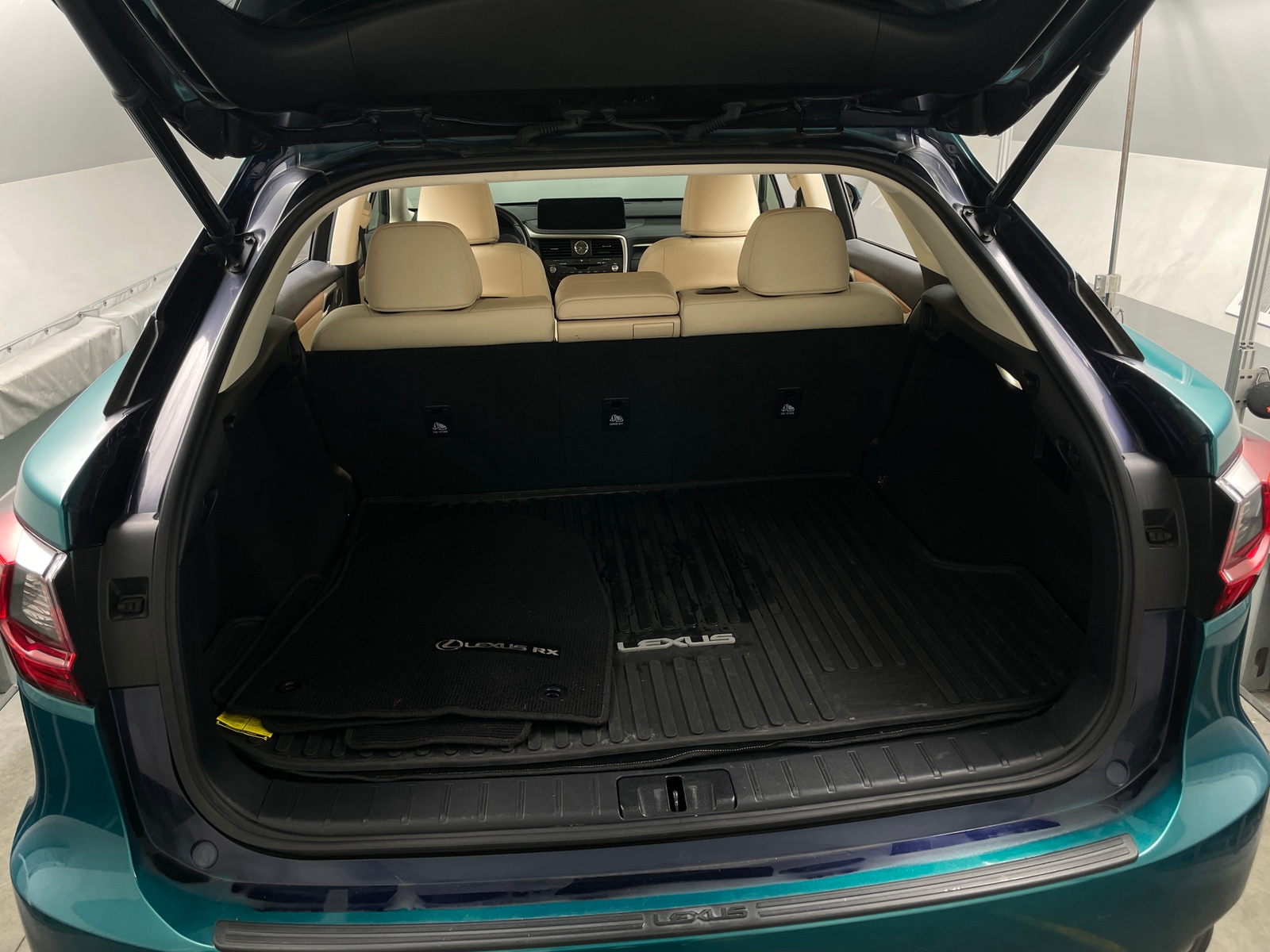 Thumbnail: 2021 Lexus RX - 6