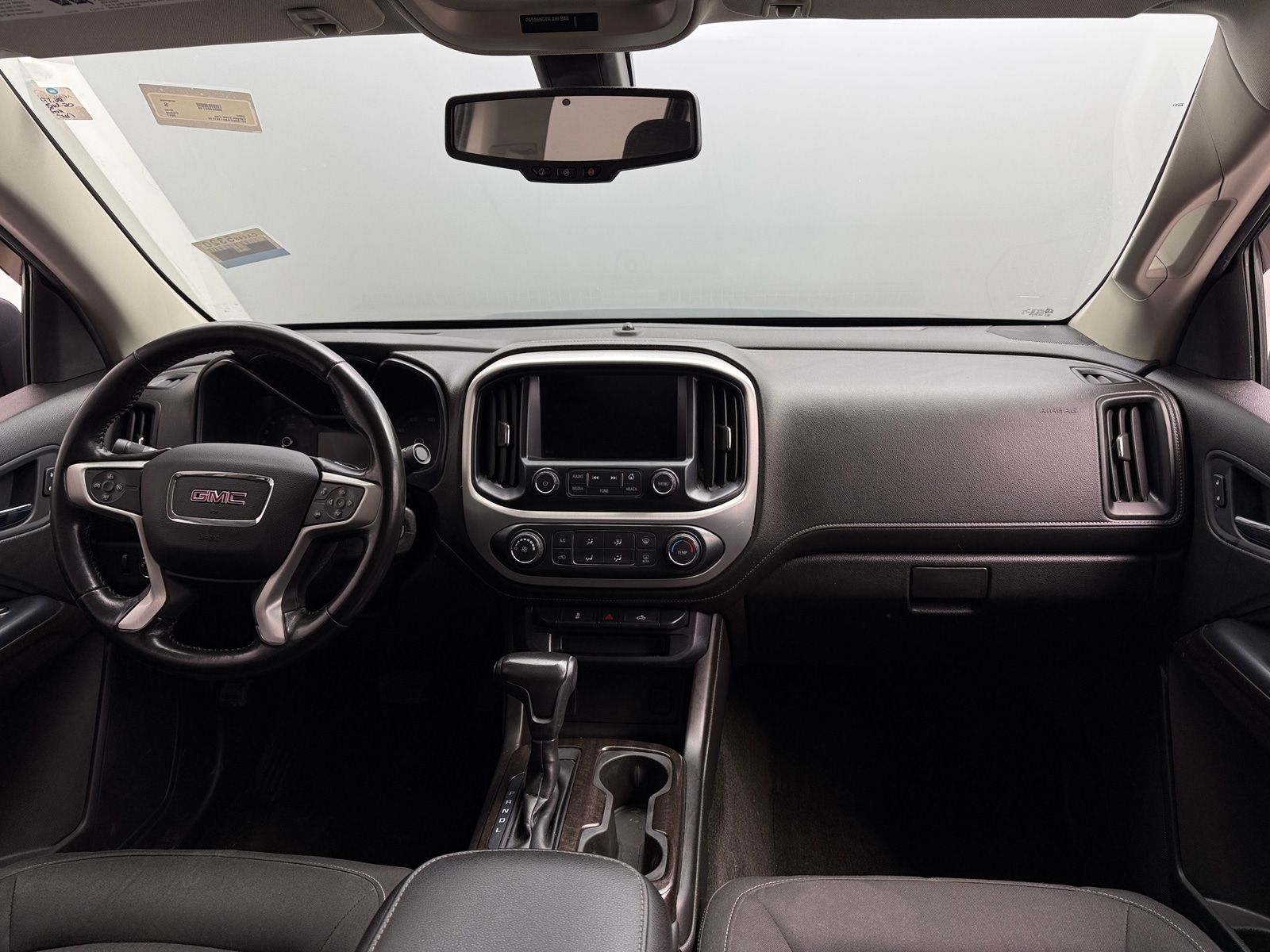 Thumbnail: 2017 GMC Canyon - 3