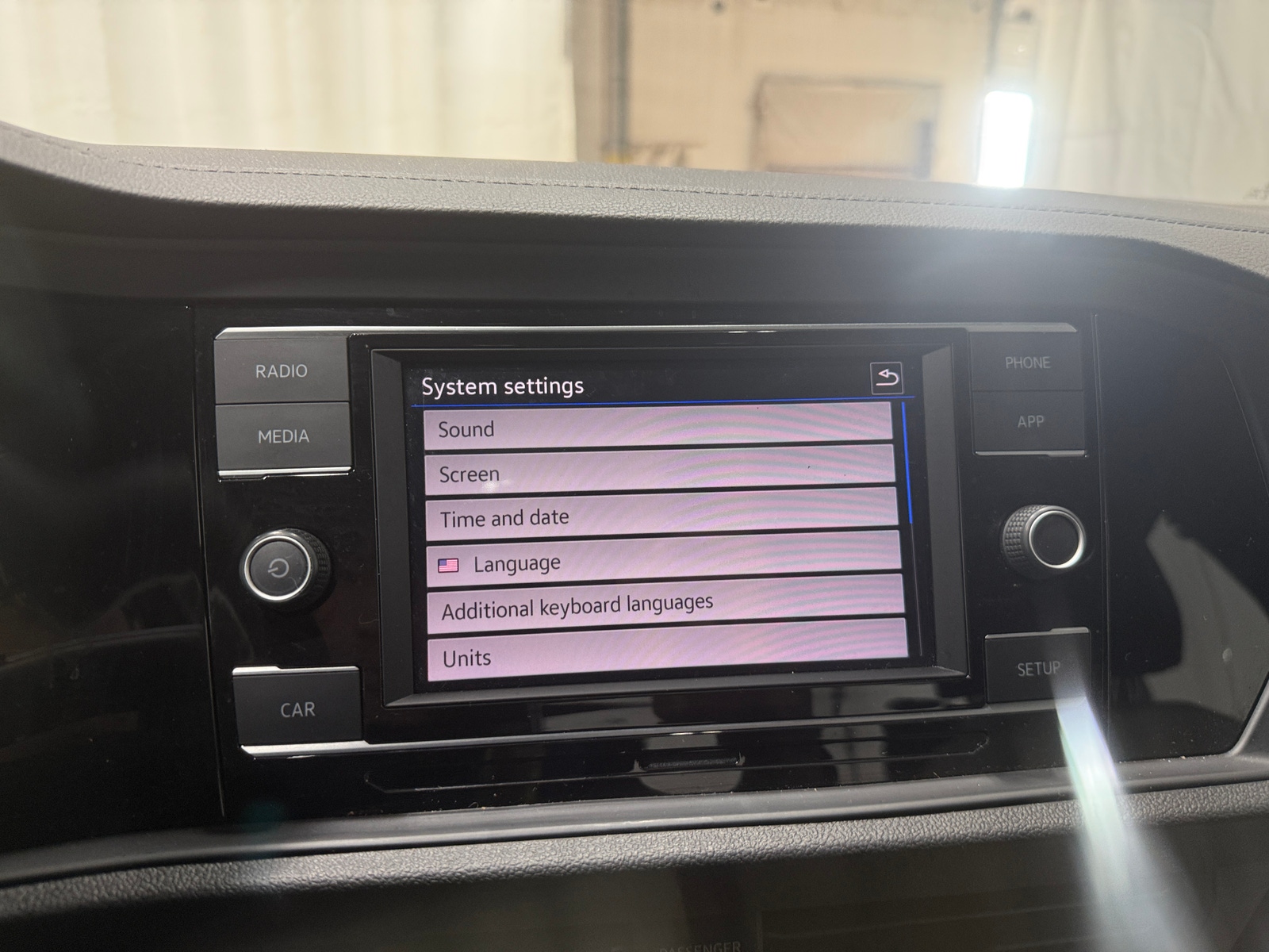 Thumbnail: 2019 Volkswagen Jetta - 3