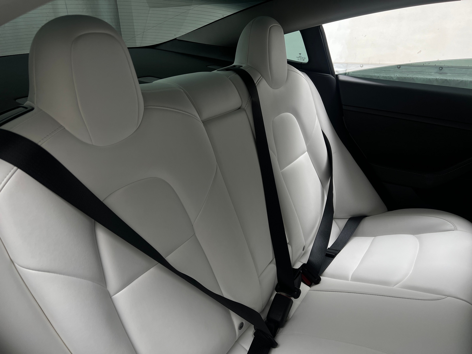 Thumbnail: 2022 Tesla Model 3 - 5