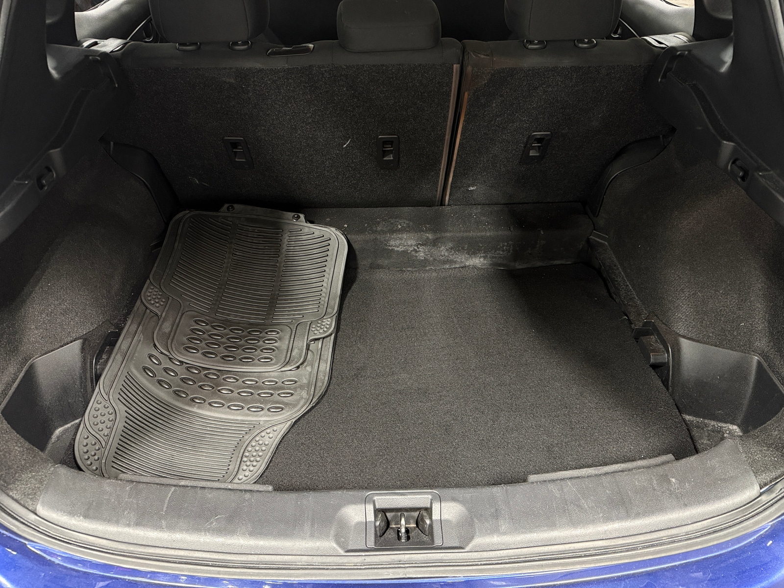 Thumbnail: 2021 Nissan Rogue Sport - 7