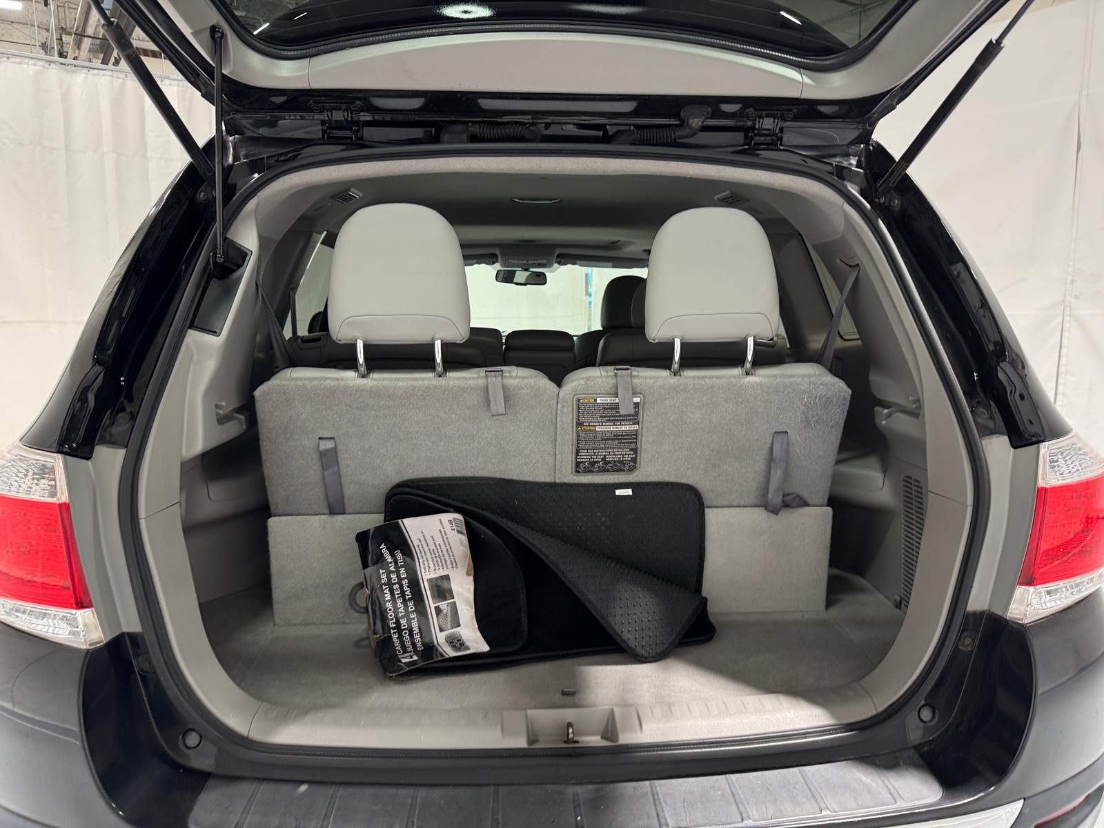 Thumbnail: 2012 Toyota Highlander - 6