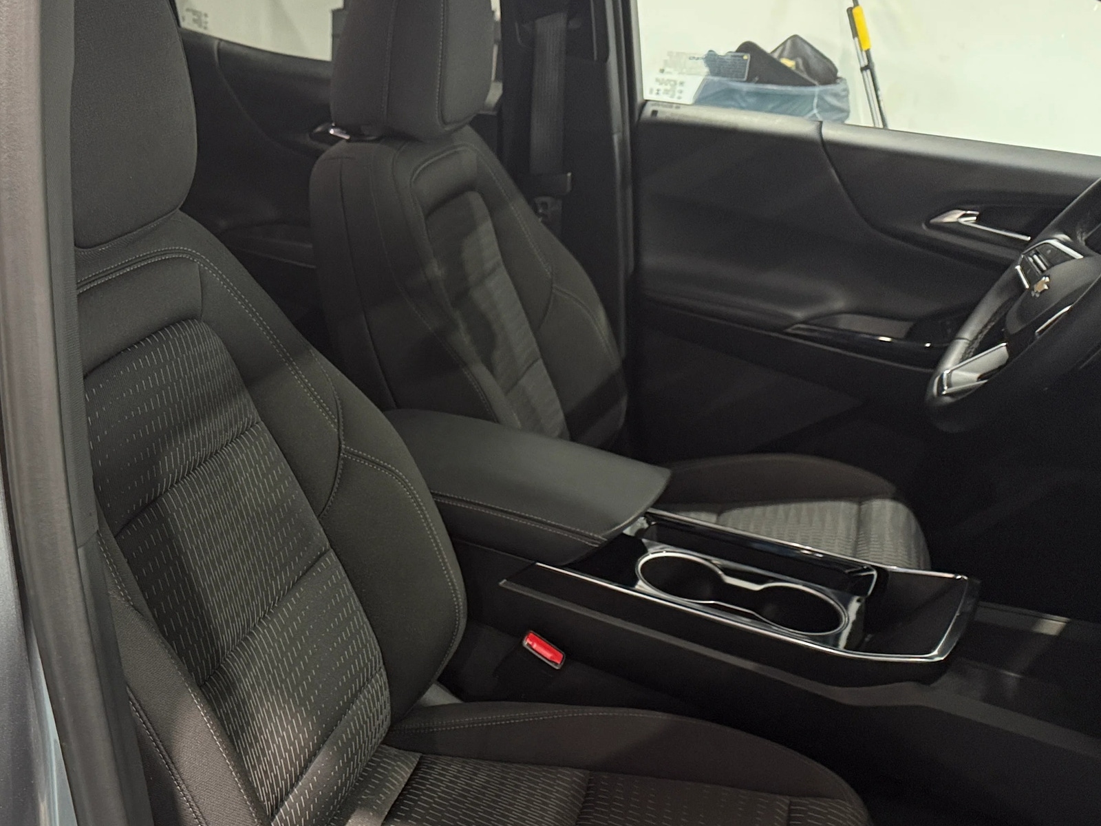 Thumbnail: 2025 Chevrolet Equinox - 2