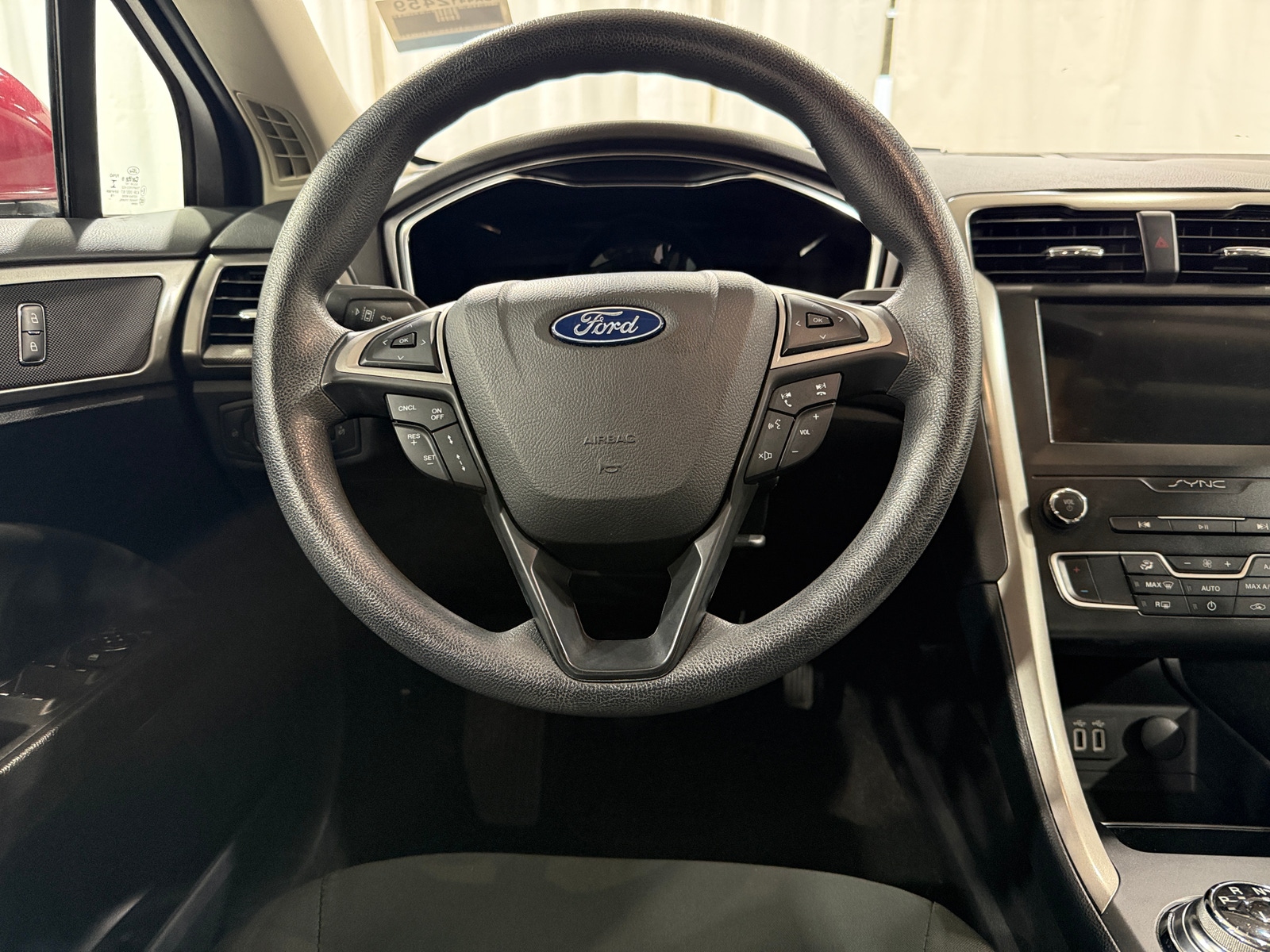 Thumbnail: 2020 Ford Fusion - 5