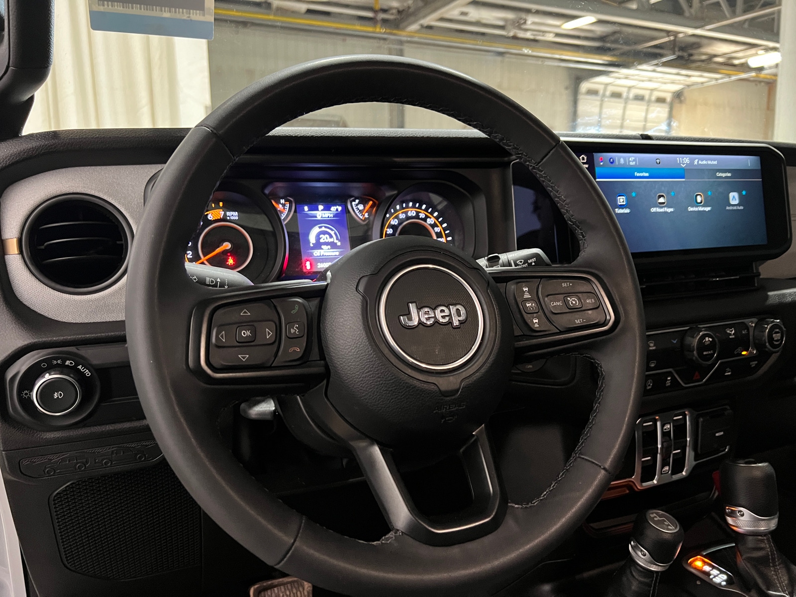 Thumbnail: 2025 Jeep Wrangler - 5