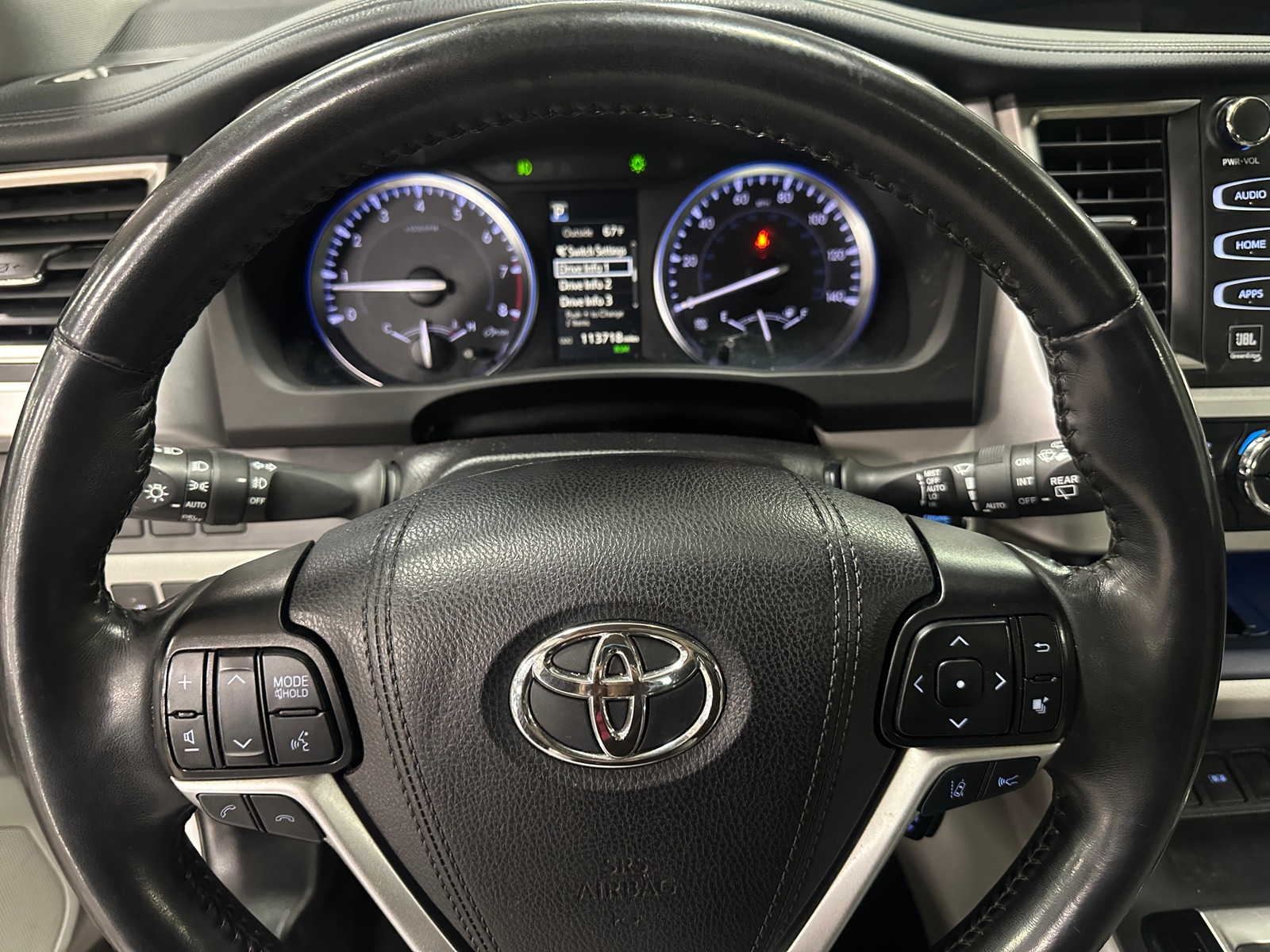 Thumbnail: 2019 Toyota Highlander - 4