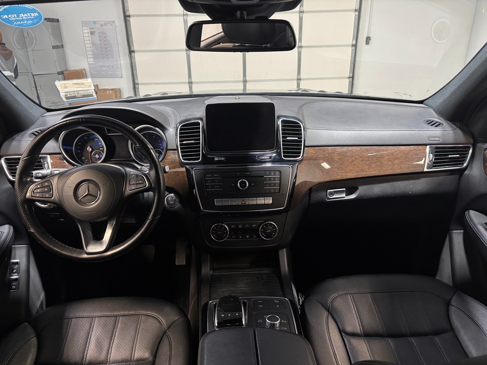 Thumbnail: 2019 Mercedes-Benz GLS - 2