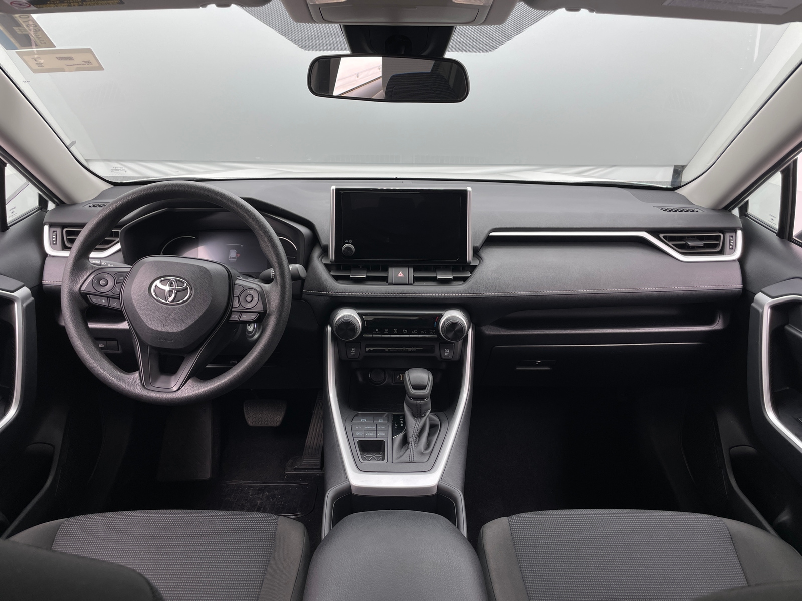 Thumbnail: 2025 Toyota RAV4 - 3