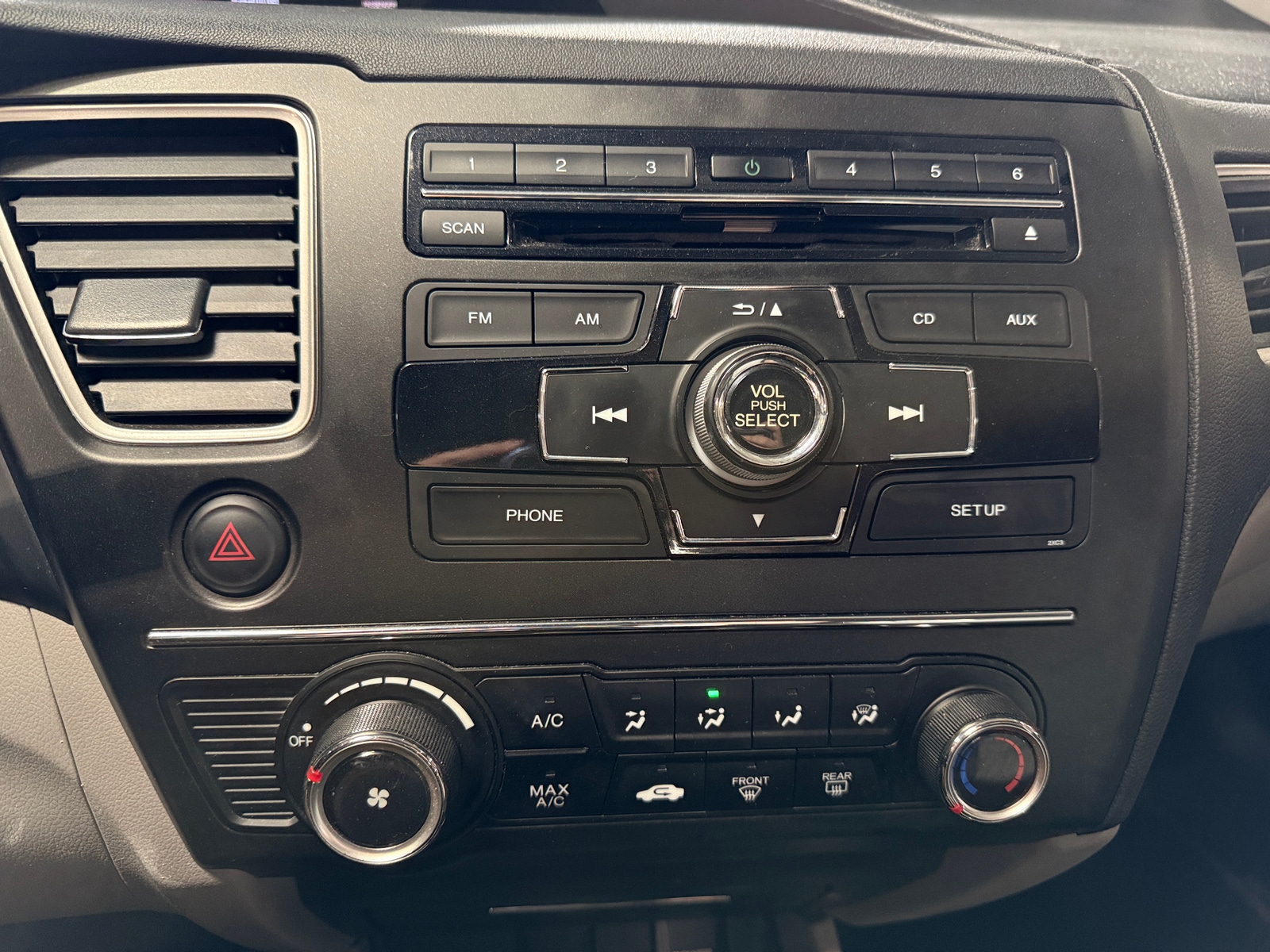 Thumbnail: 2014 Honda Civic - 4