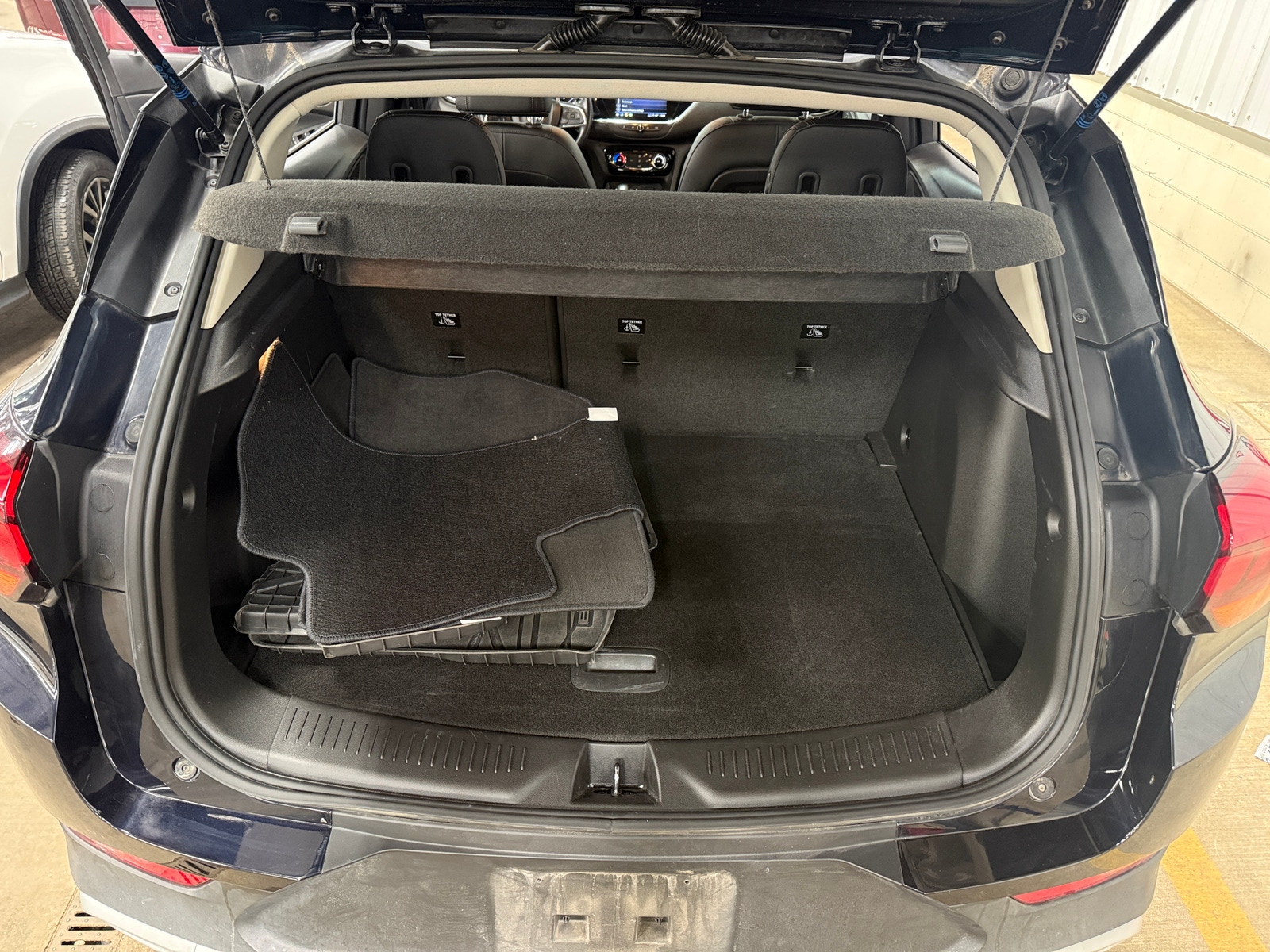 Thumbnail: 2021 Buick Encore GX - 6