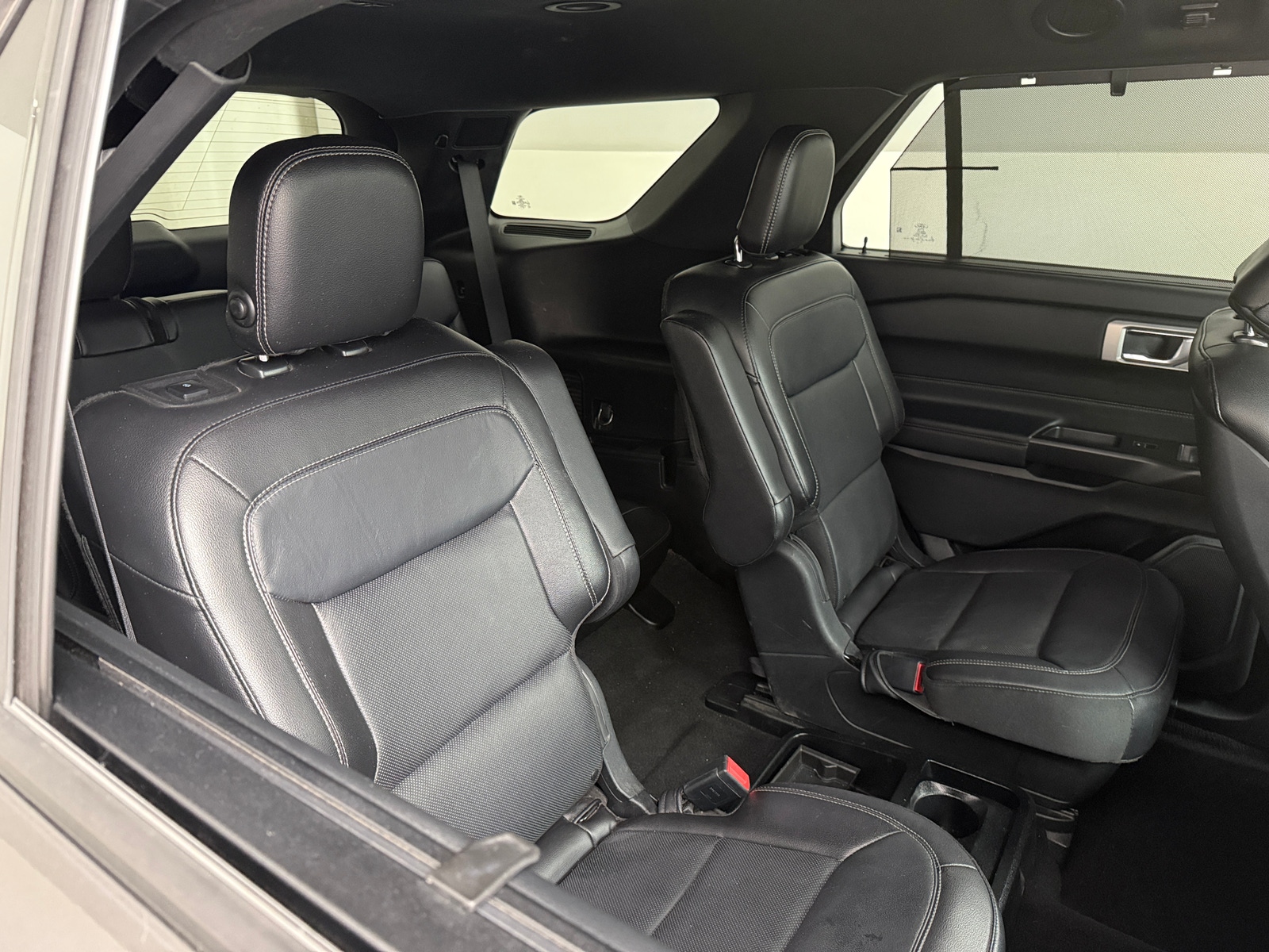 Thumbnail: 2020 Ford Explorer - 5