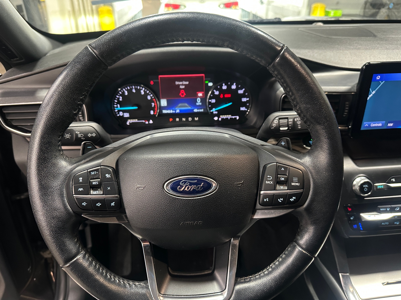 Thumbnail: 2020 Ford Explorer - 4