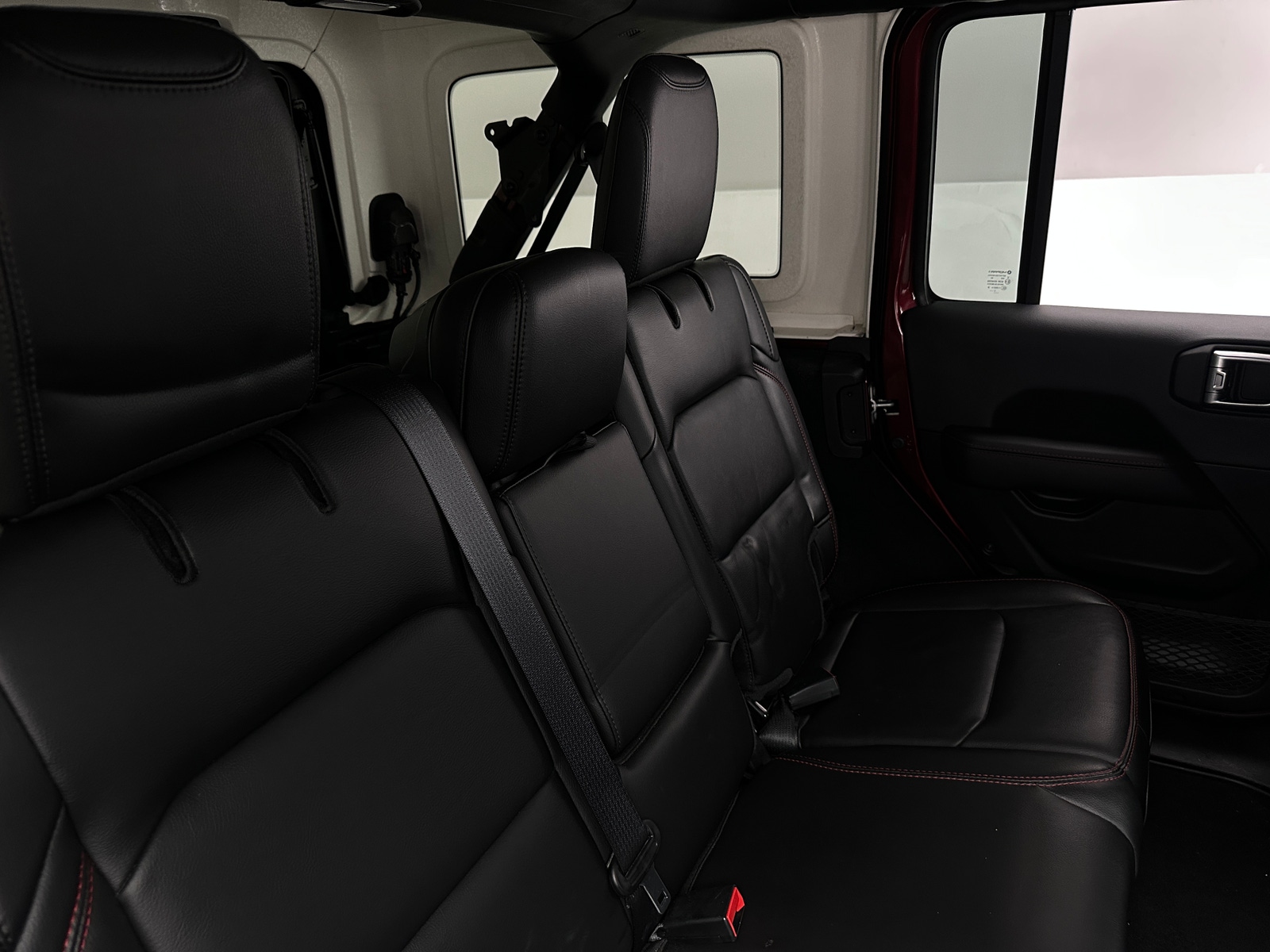 Thumbnail: 2022 Jeep Wrangler - 5