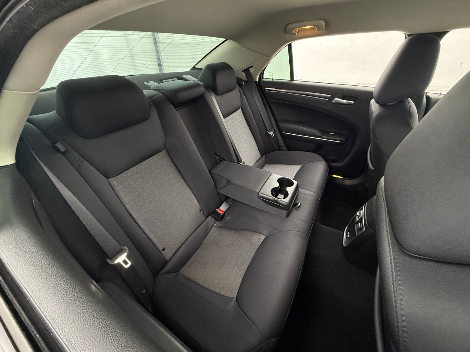 Thumbnail: 2021 Chrysler 300 - 6