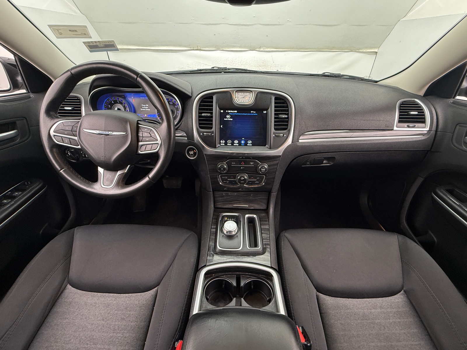 Thumbnail: 2021 Chrysler 300 - 3