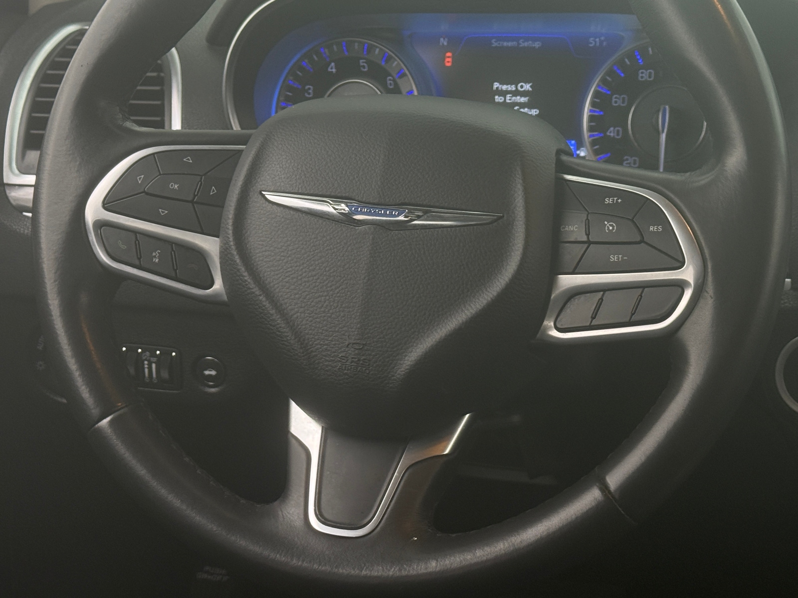 Thumbnail: 2021 Chrysler 300 - 5