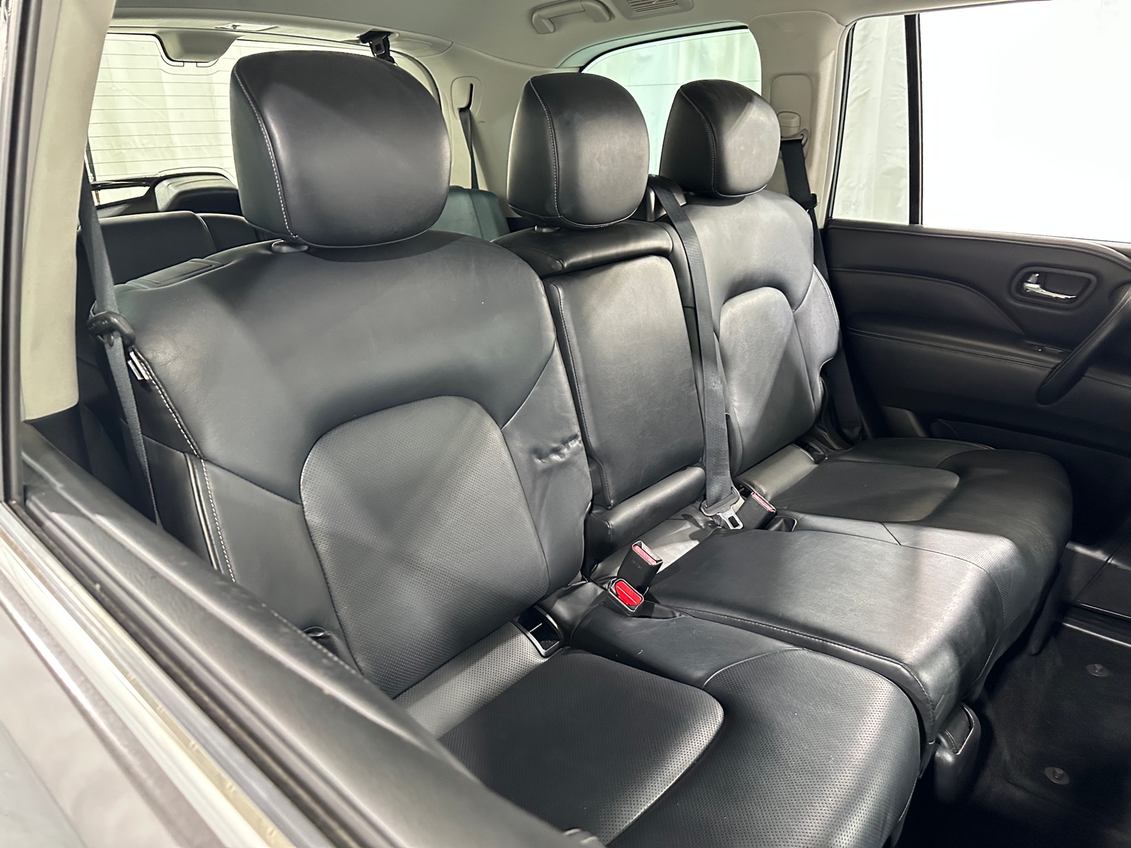 Thumbnail: 2023 INFINITI QX80 - 5