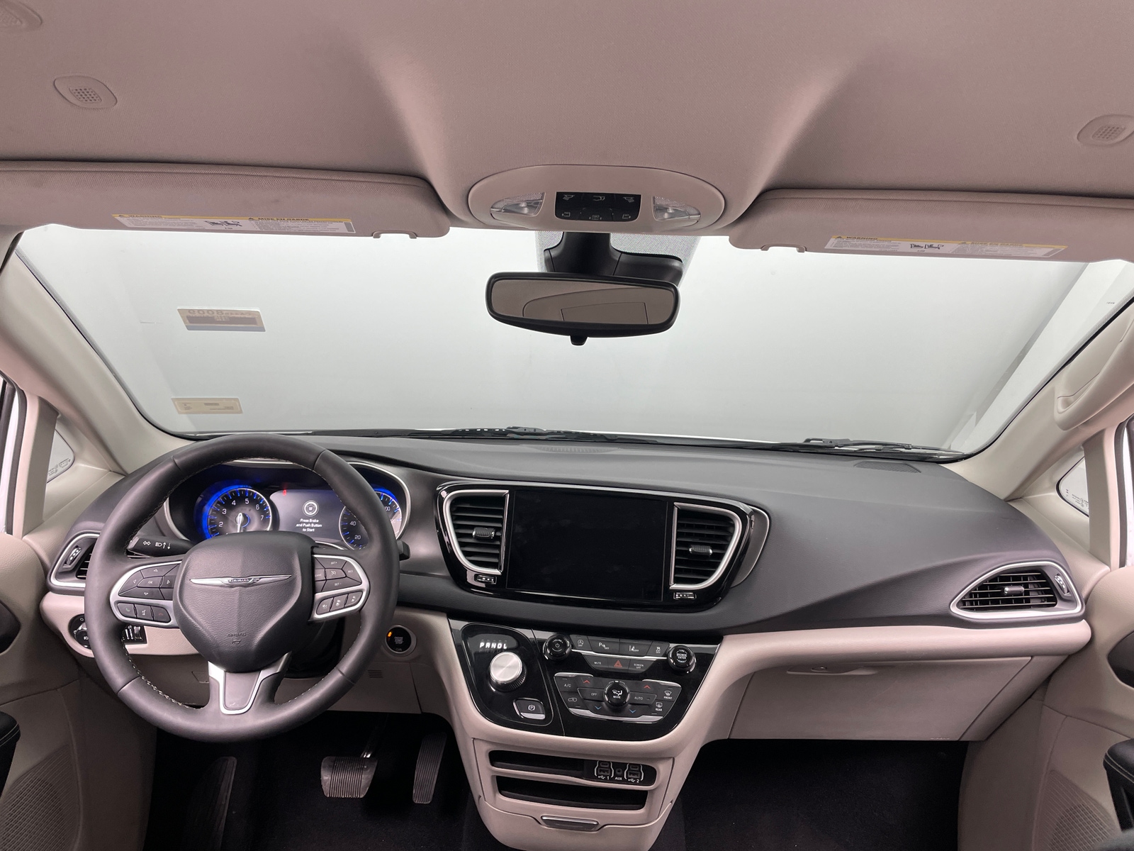 Thumbnail: 2024 Chrysler Pacifica - 2