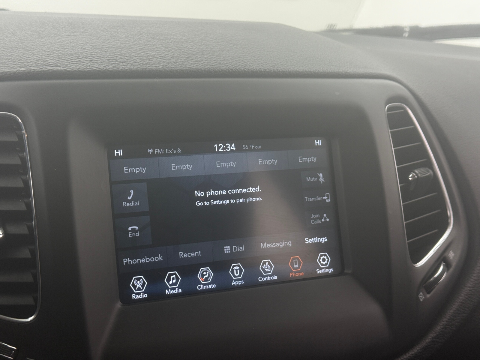 Thumbnail: 2019 Jeep Compass - 4