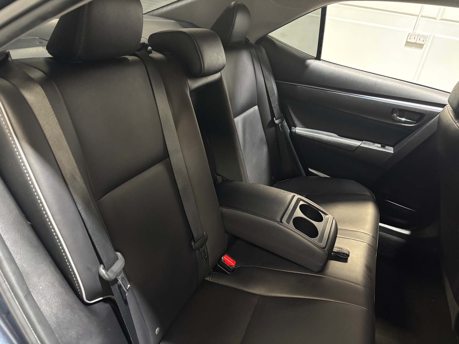 Thumbnail: 2016 Toyota Corolla - 6