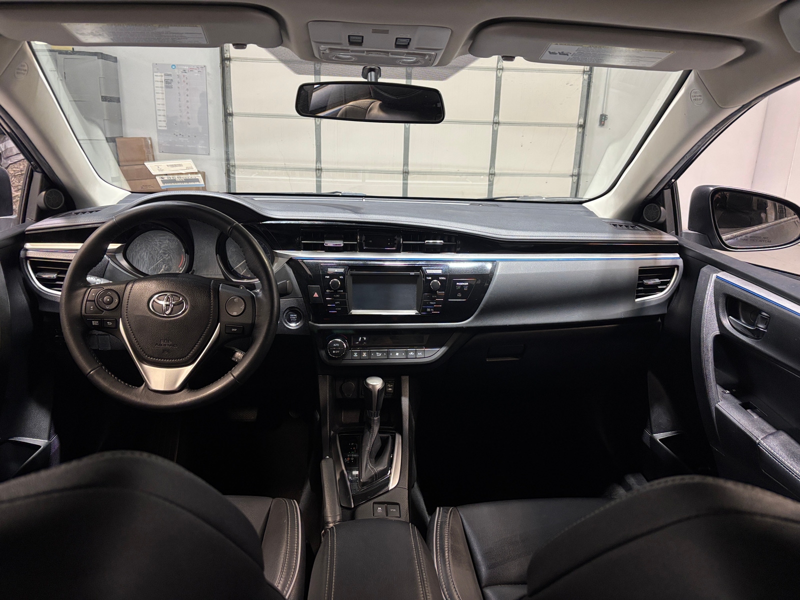 Thumbnail: 2016 Toyota Corolla - 3