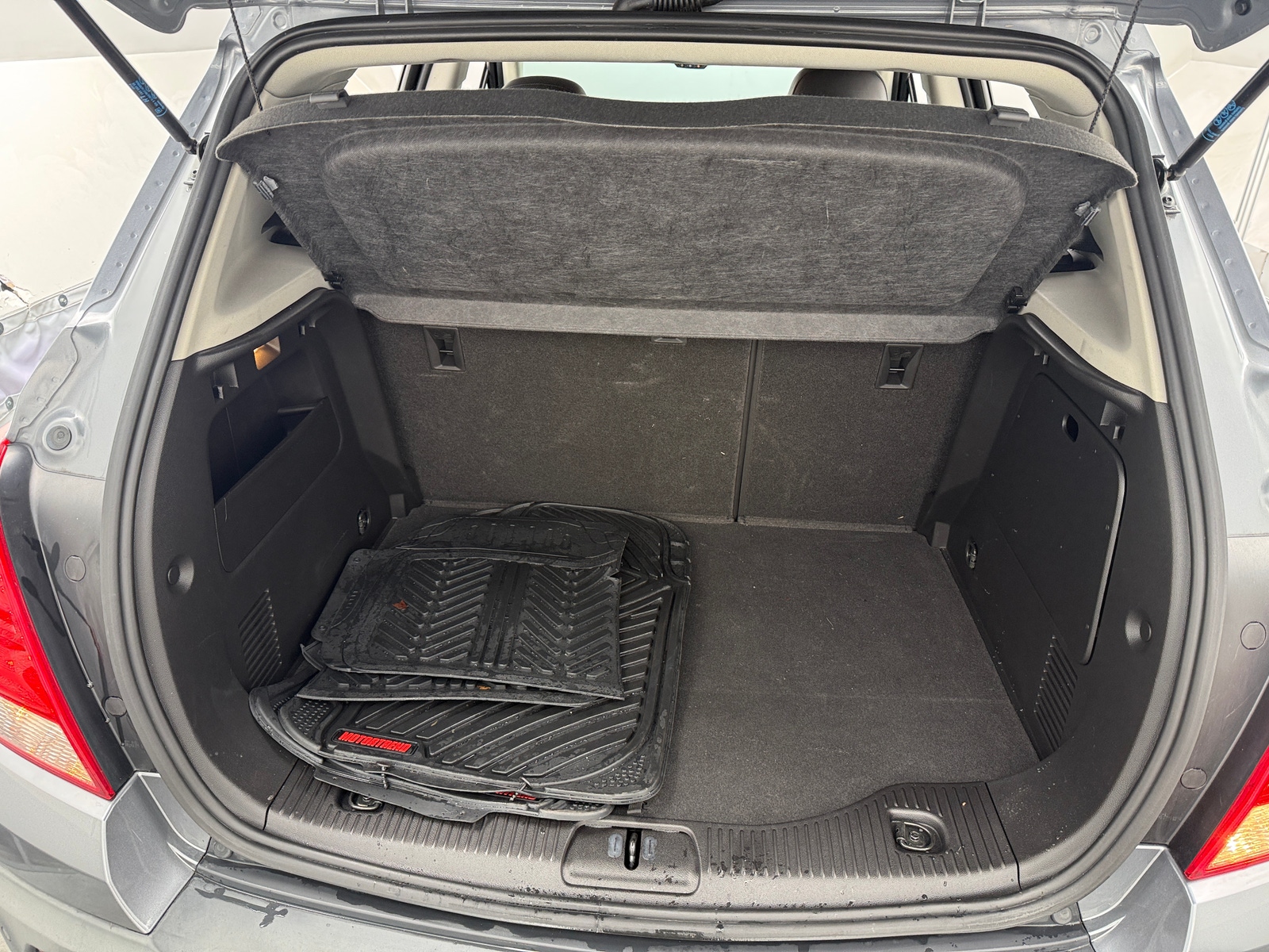 Thumbnail: 2015 Chevrolet Trax - 6