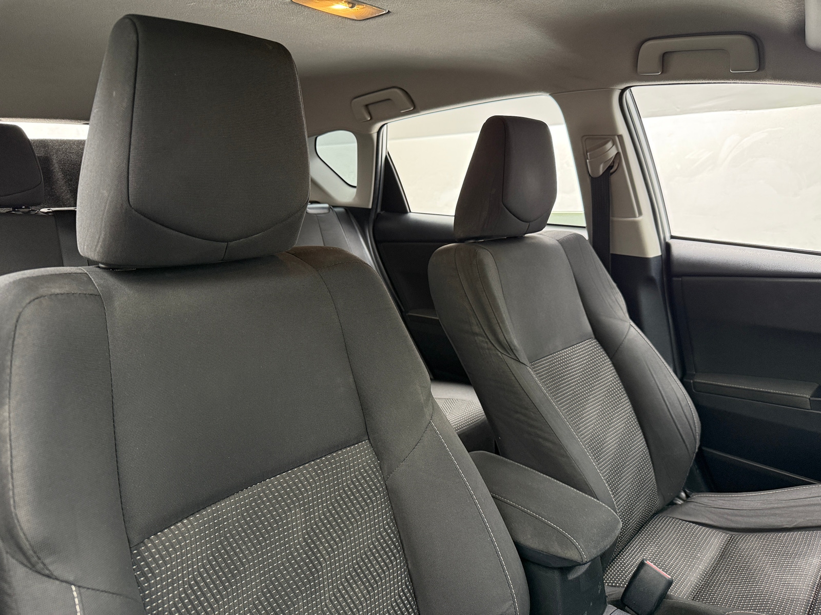 Thumbnail: 2018 Toyota Corolla iM - 2