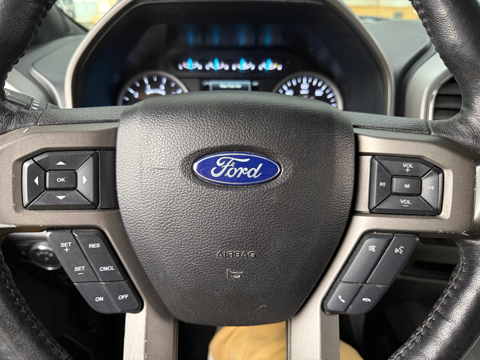 Thumbnail: 2018 Ford Expedition MAX - 4