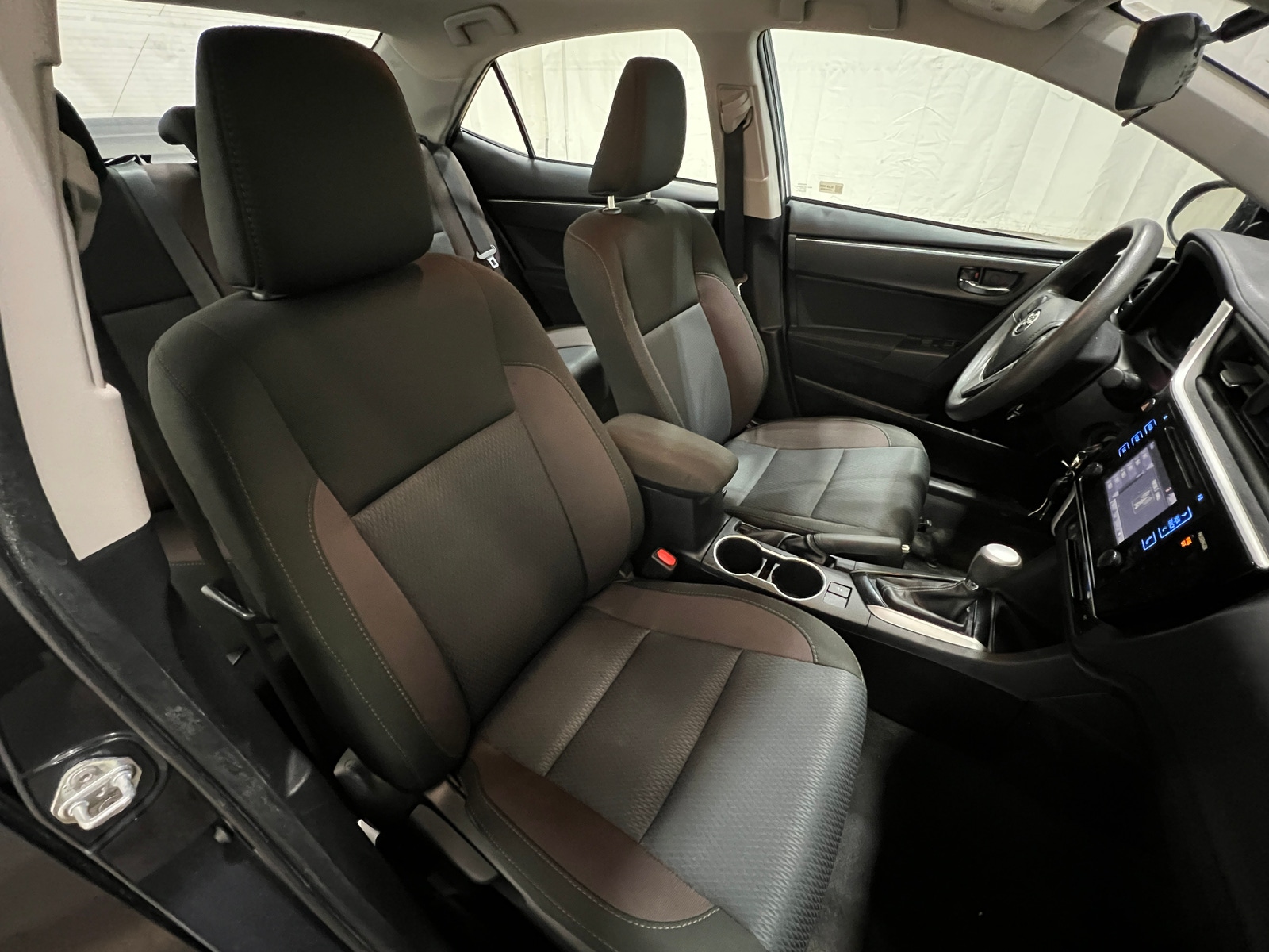 Thumbnail: 2017 Toyota Corolla - 2