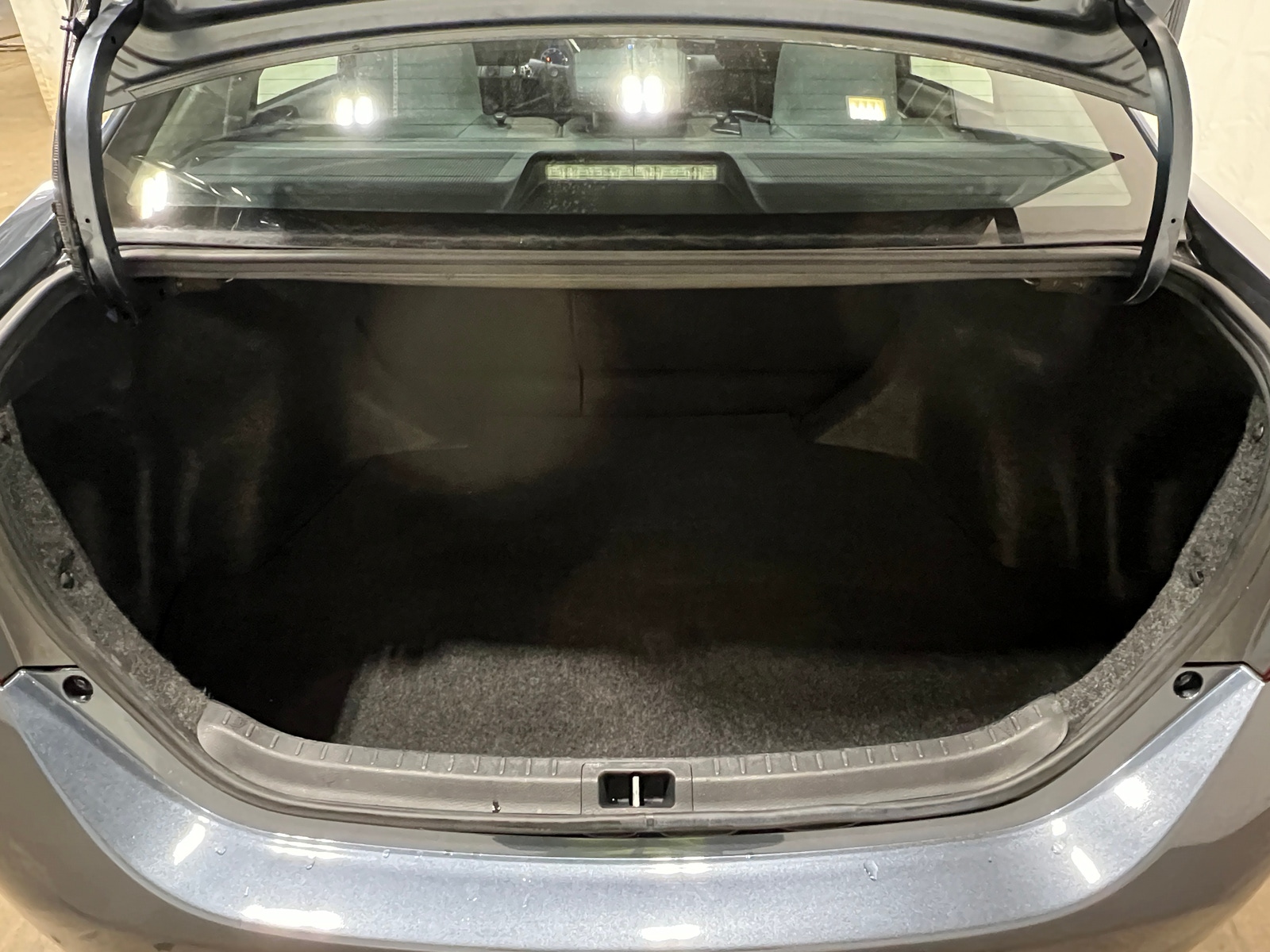 Thumbnail: 2017 Toyota Corolla - 7