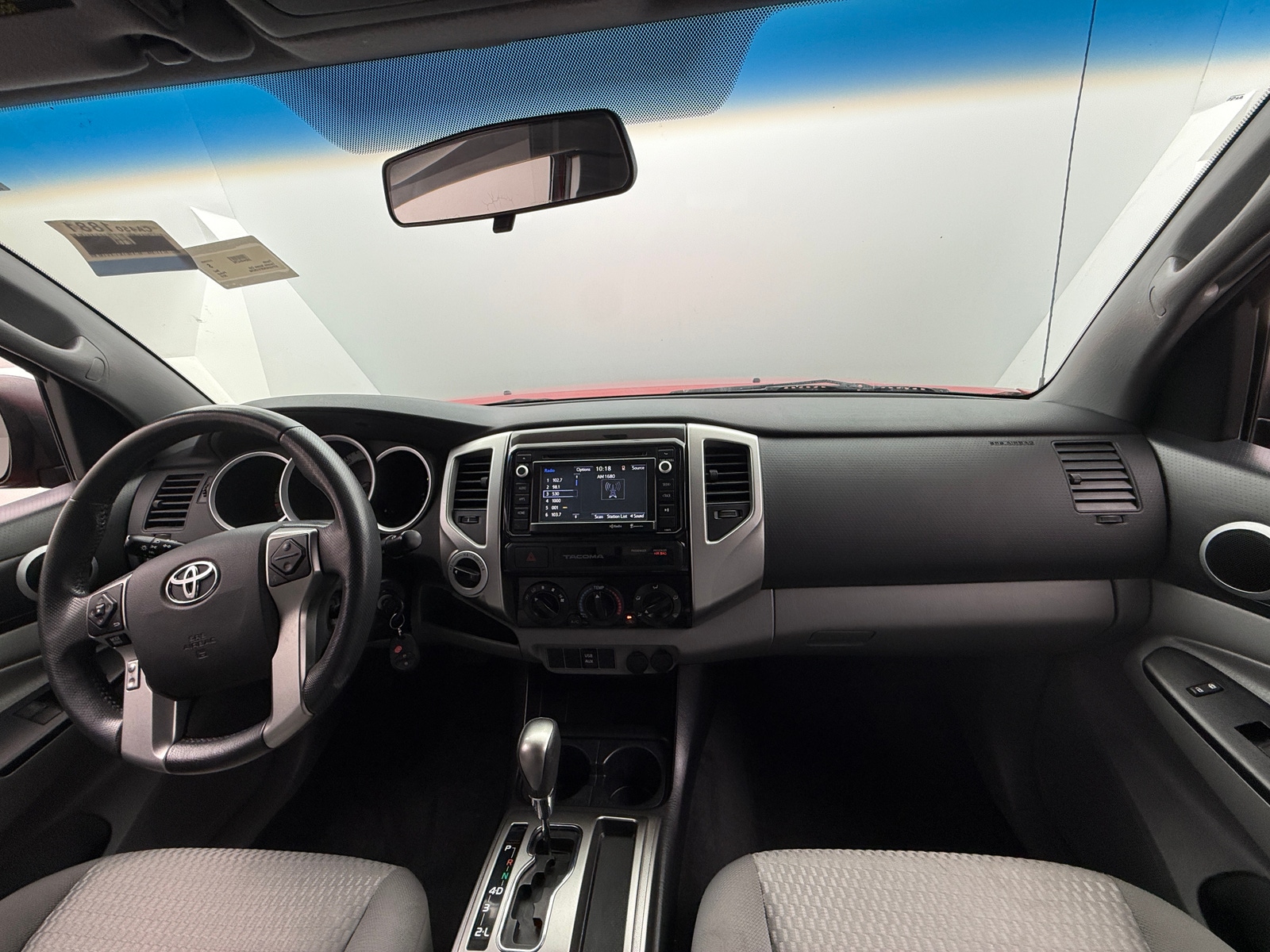 Thumbnail: 2015 Toyota Tacoma - 3