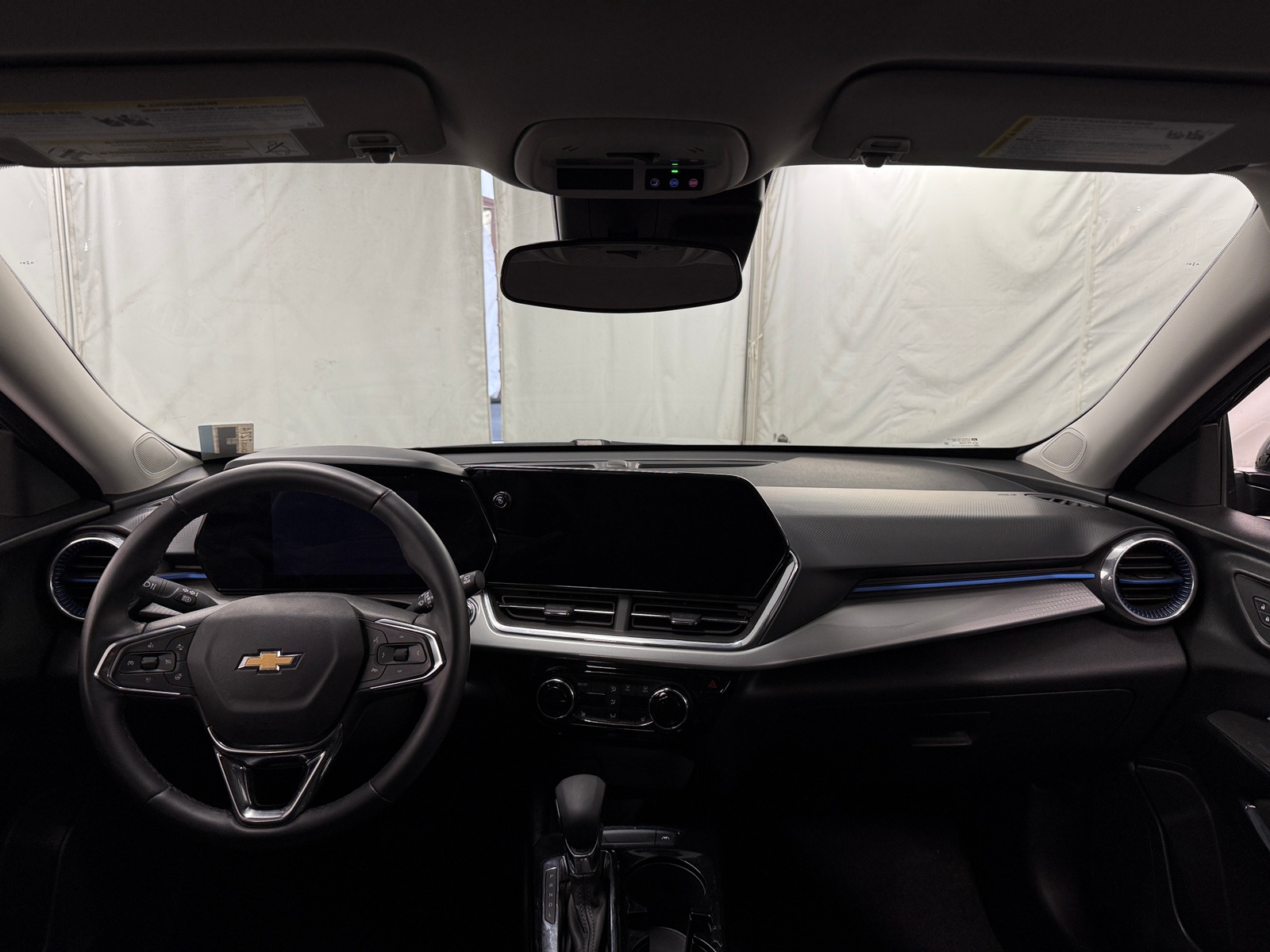 Thumbnail: 2025 Chevrolet Trax - 3