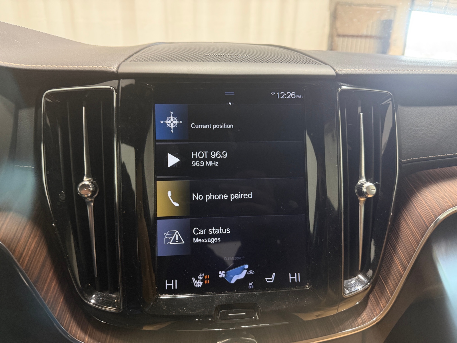 Thumbnail: 2019 Volvo XC60 - 3