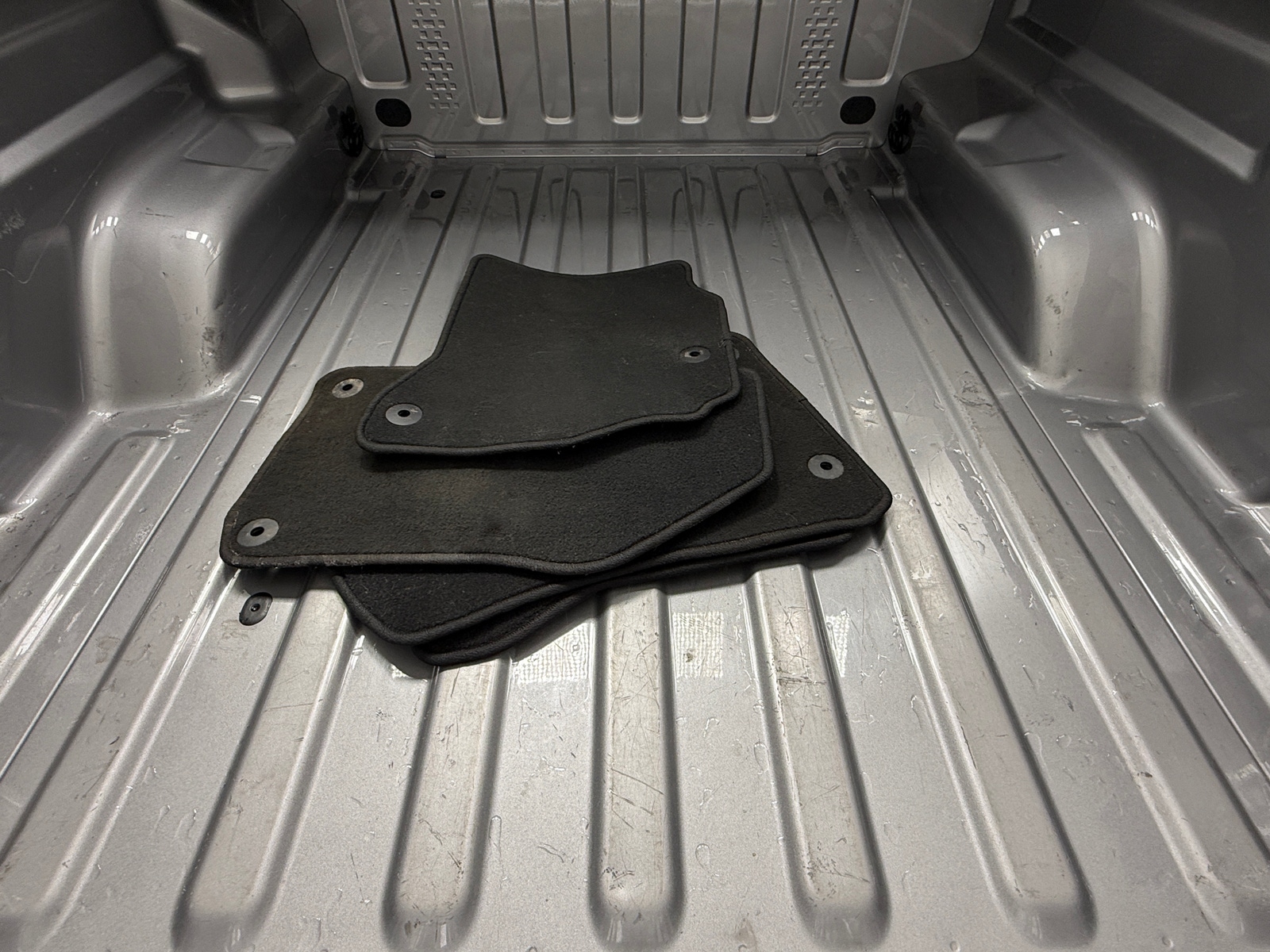 Thumbnail: 2020 Jeep Gladiator - 7