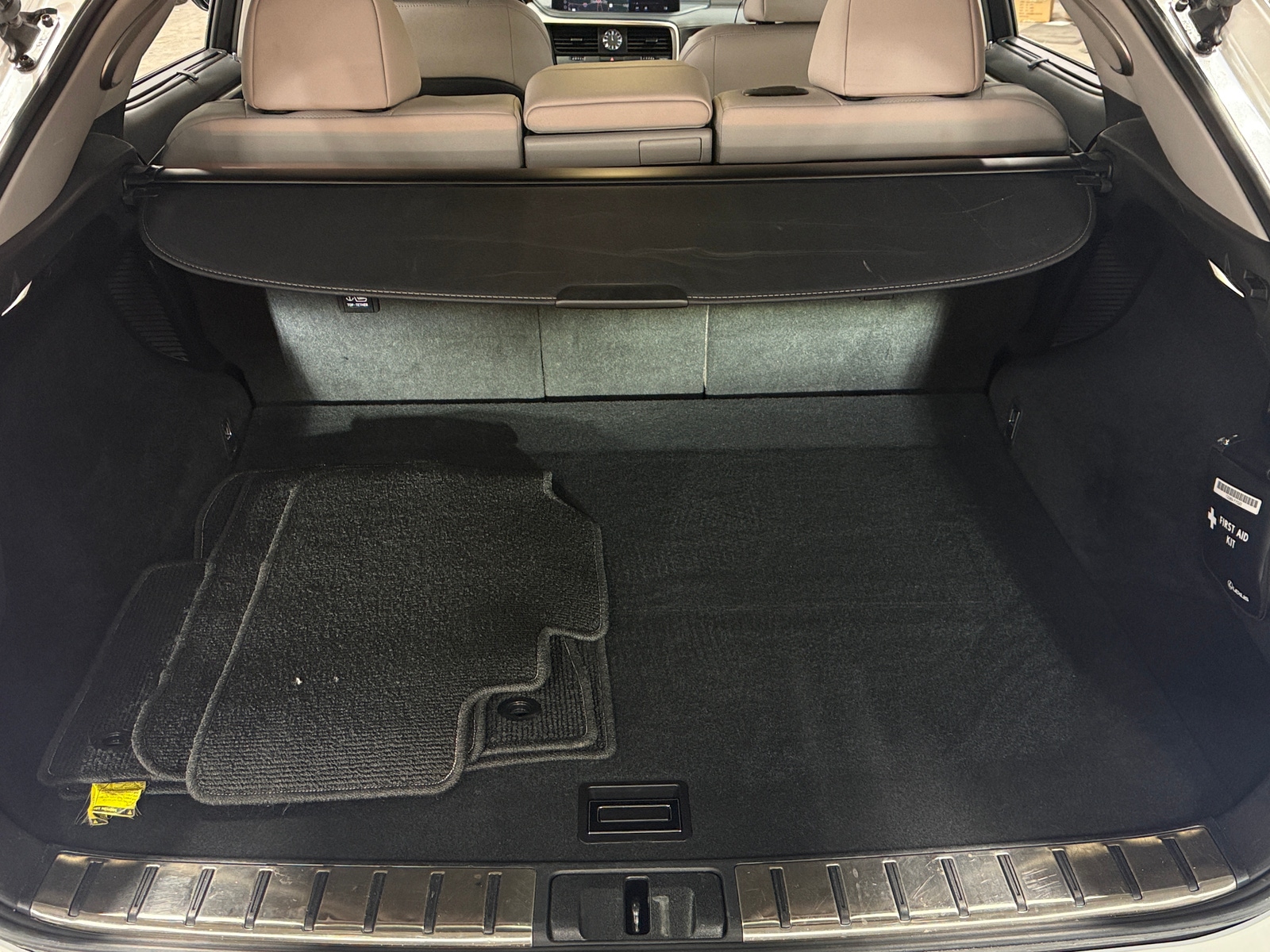 Thumbnail: 2021 Lexus RX - 6