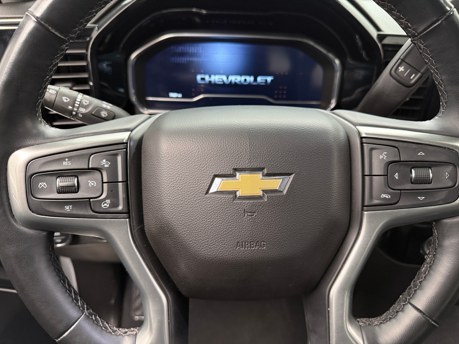 Thumbnail: 2023 Chevrolet Silverado 1500 - 5