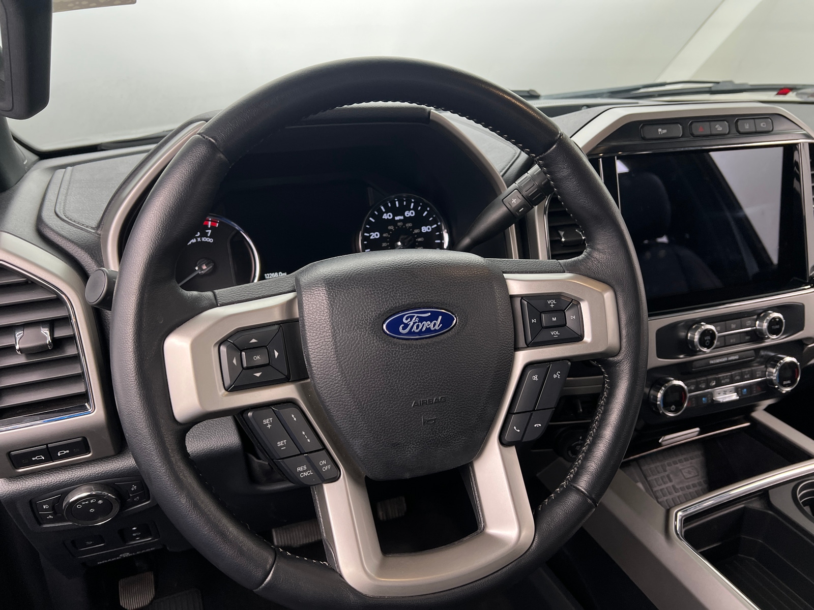 Thumbnail: 2022 Ford Econoline - 4