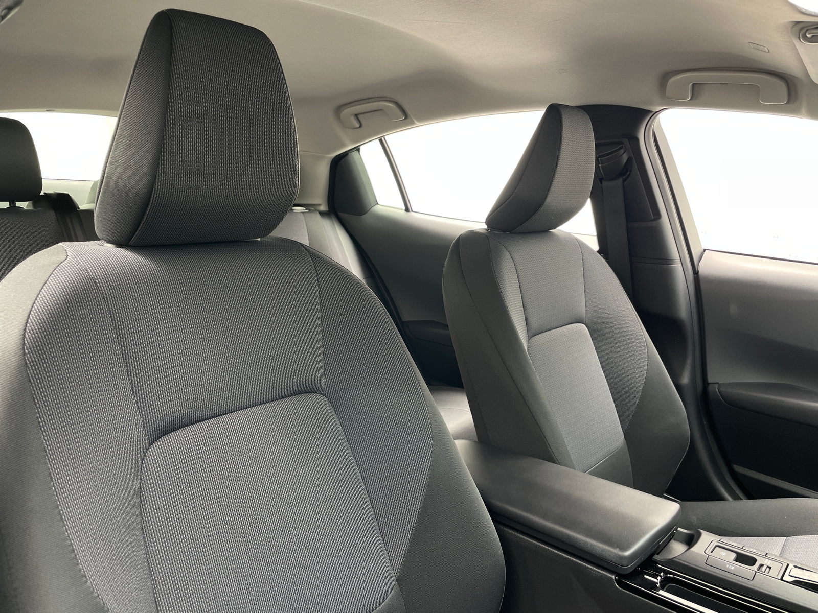 Thumbnail: 2025 Toyota Prius - 2