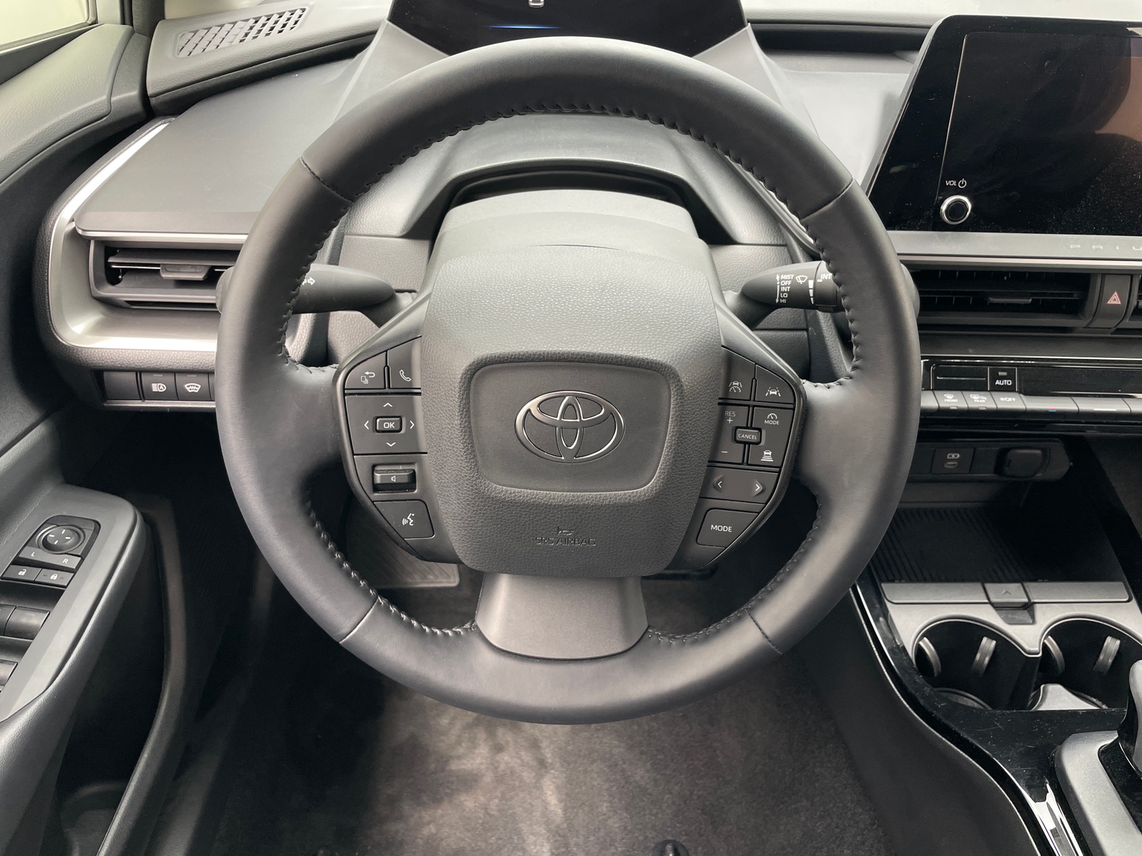 Thumbnail: 2025 Toyota Prius - 5