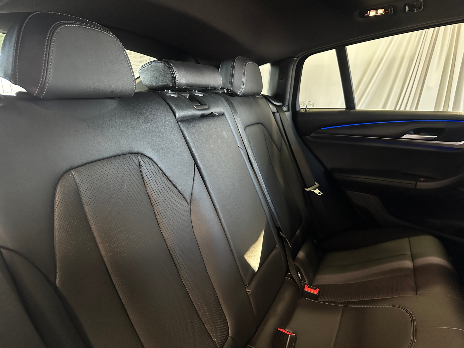 Thumbnail: 2025 BMW X4 - 5