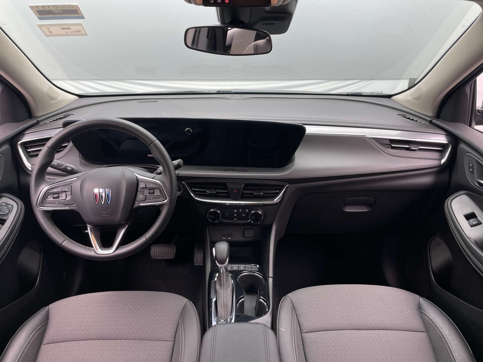 Thumbnail: 2025 Buick Encore GX - 2