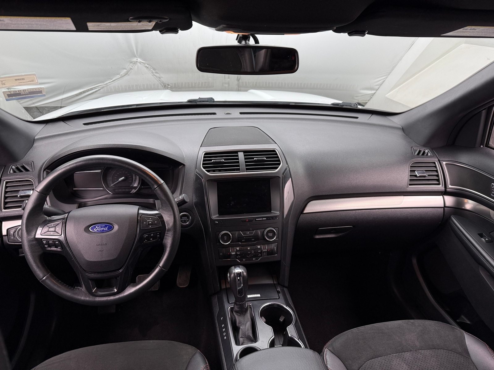 Thumbnail: 2019 Ford Explorer - 3