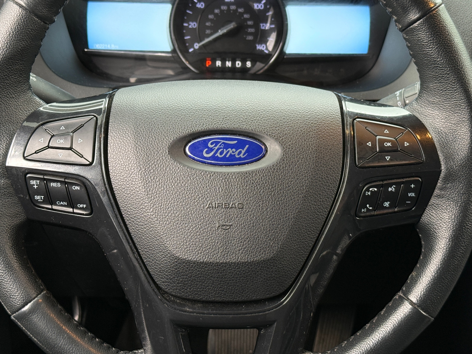 Thumbnail: 2019 Ford Explorer - 5