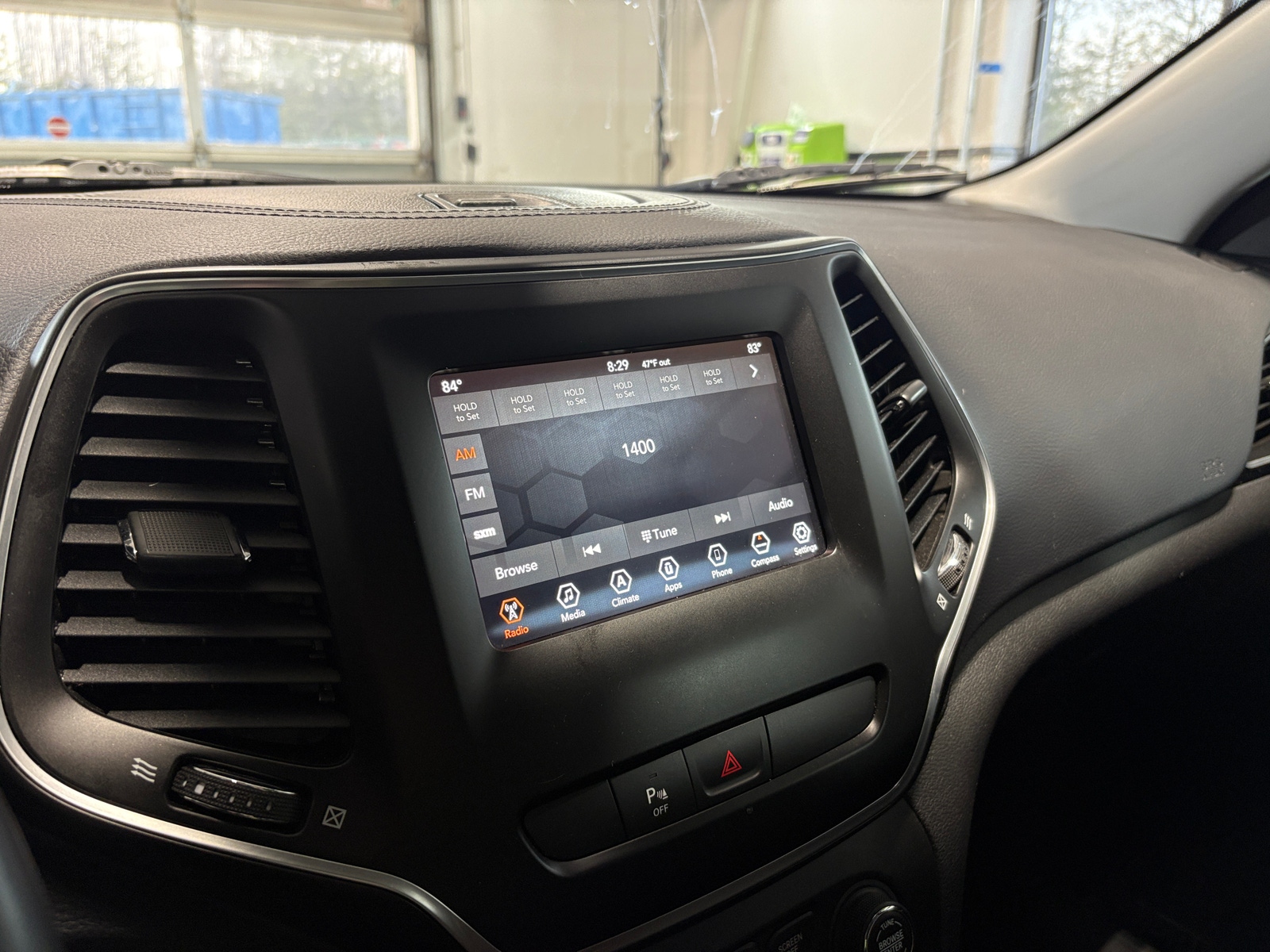 Thumbnail: 2019 Jeep Cherokee - 4