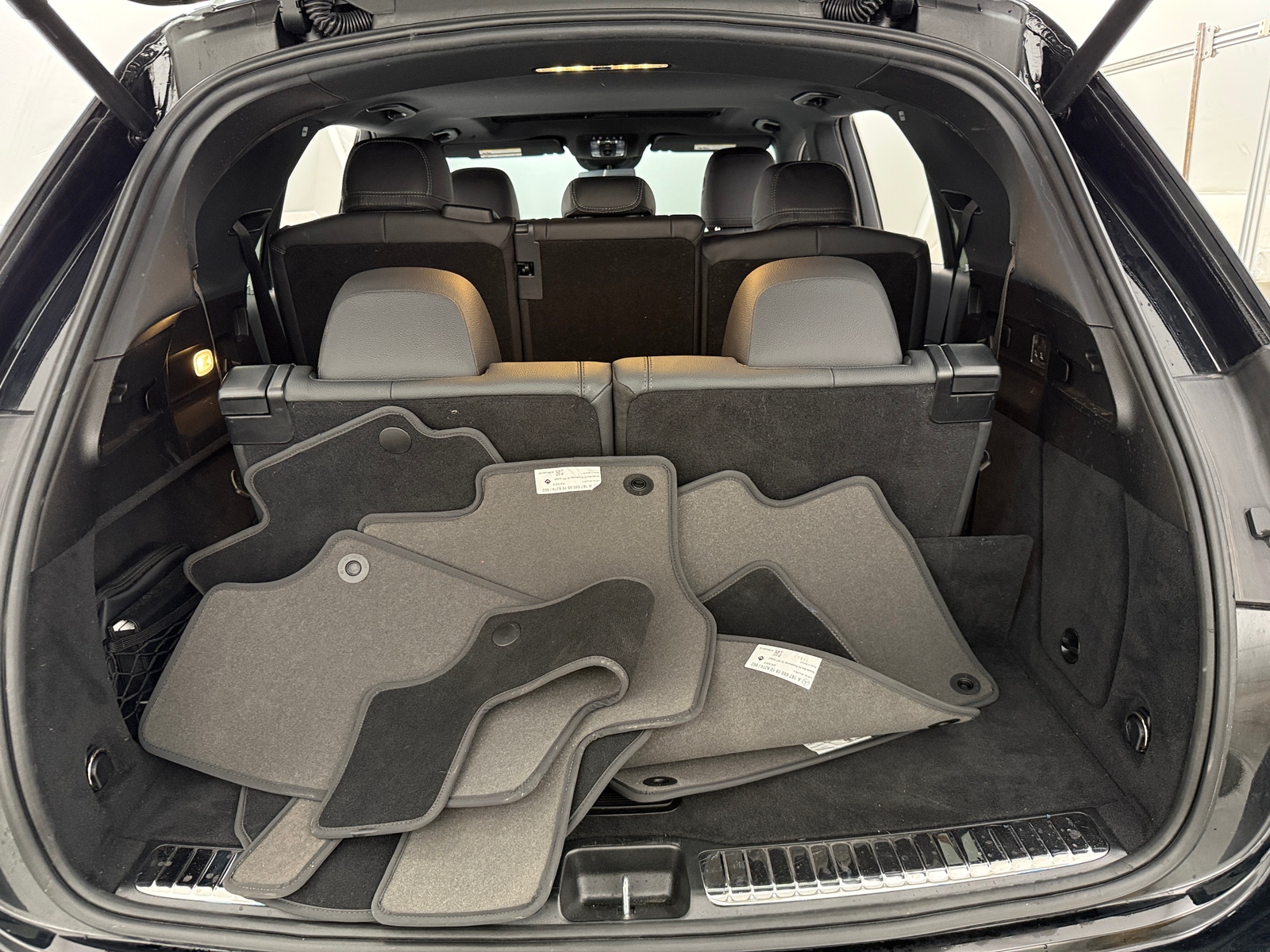 Thumbnail: 2025 Mercedes-Benz GLE - 6