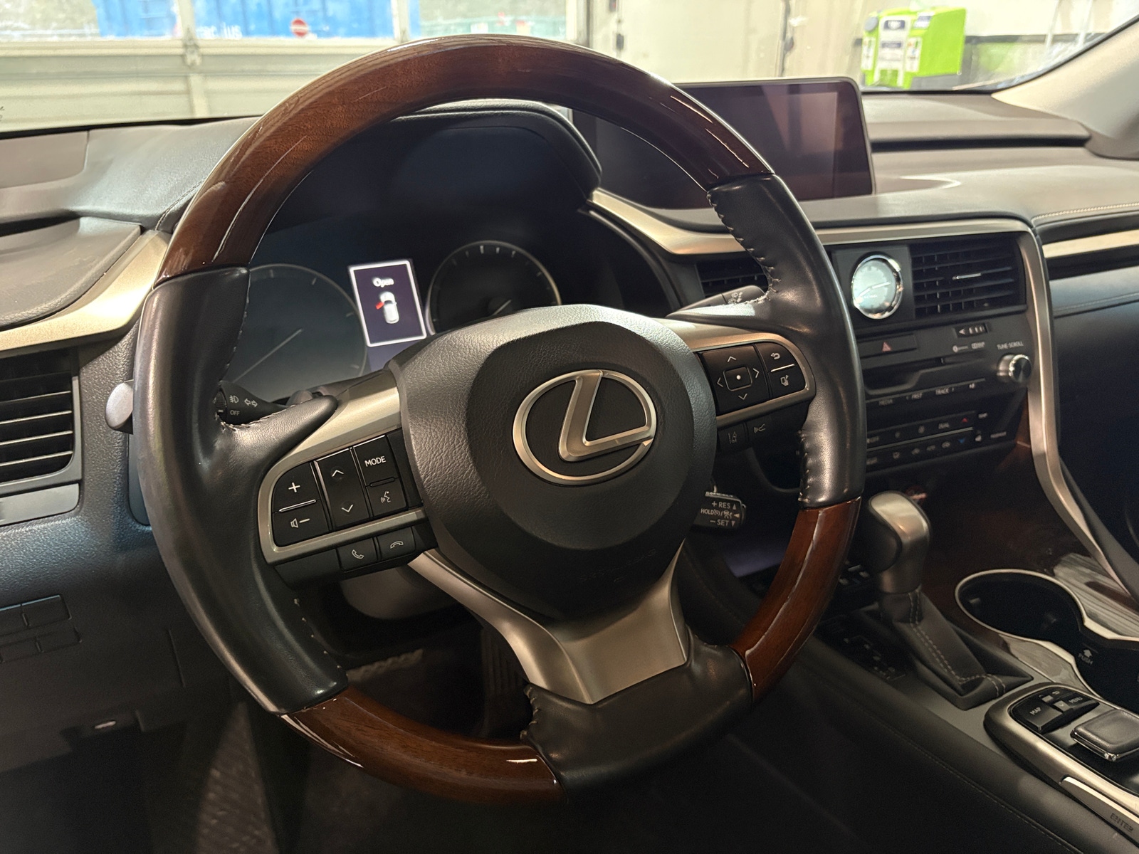 Thumbnail: 2019 Lexus RX - 5